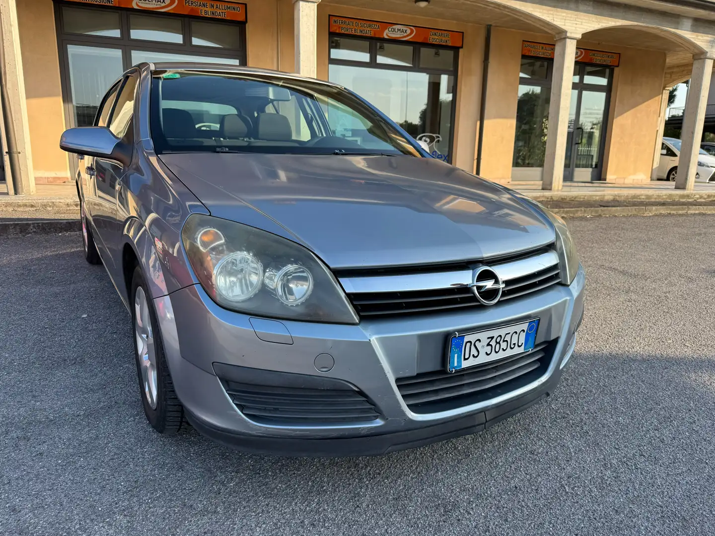 Opel Astra Astra 5p 1.3 cdti Club 90cv 6m Grigio - 1