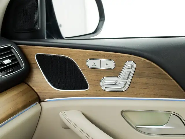 Mercedes-Benz Gle view 14