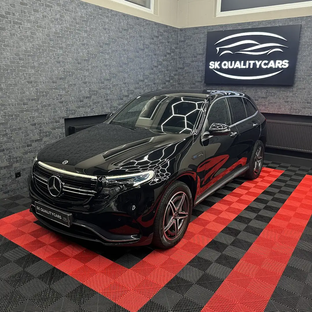 Mercedes-Benz EQC 400 4MATIC AMG Line Noir - 2