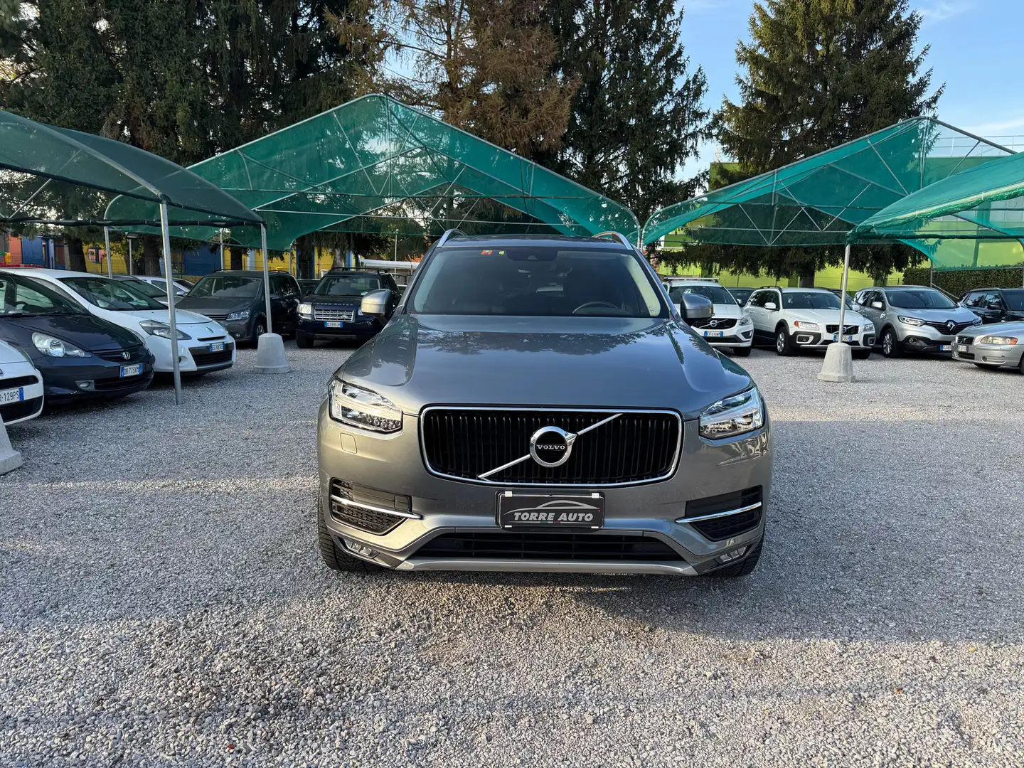 Volvo XC90 2.0 D5 AWD 7POSTI BUSINESS PLUS GEARTRONIC Grijs - 2