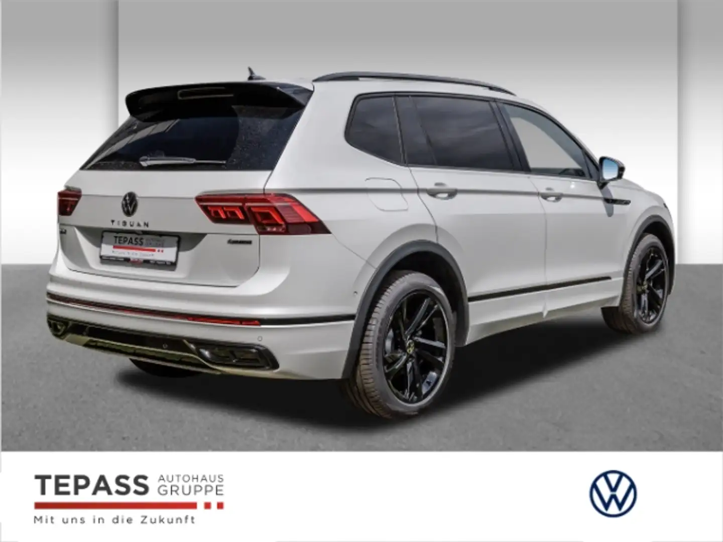 Volkswagen Tiguan Allspace 2,0 TDI 4MOTION R-Line PANO AHK Weiß - 2