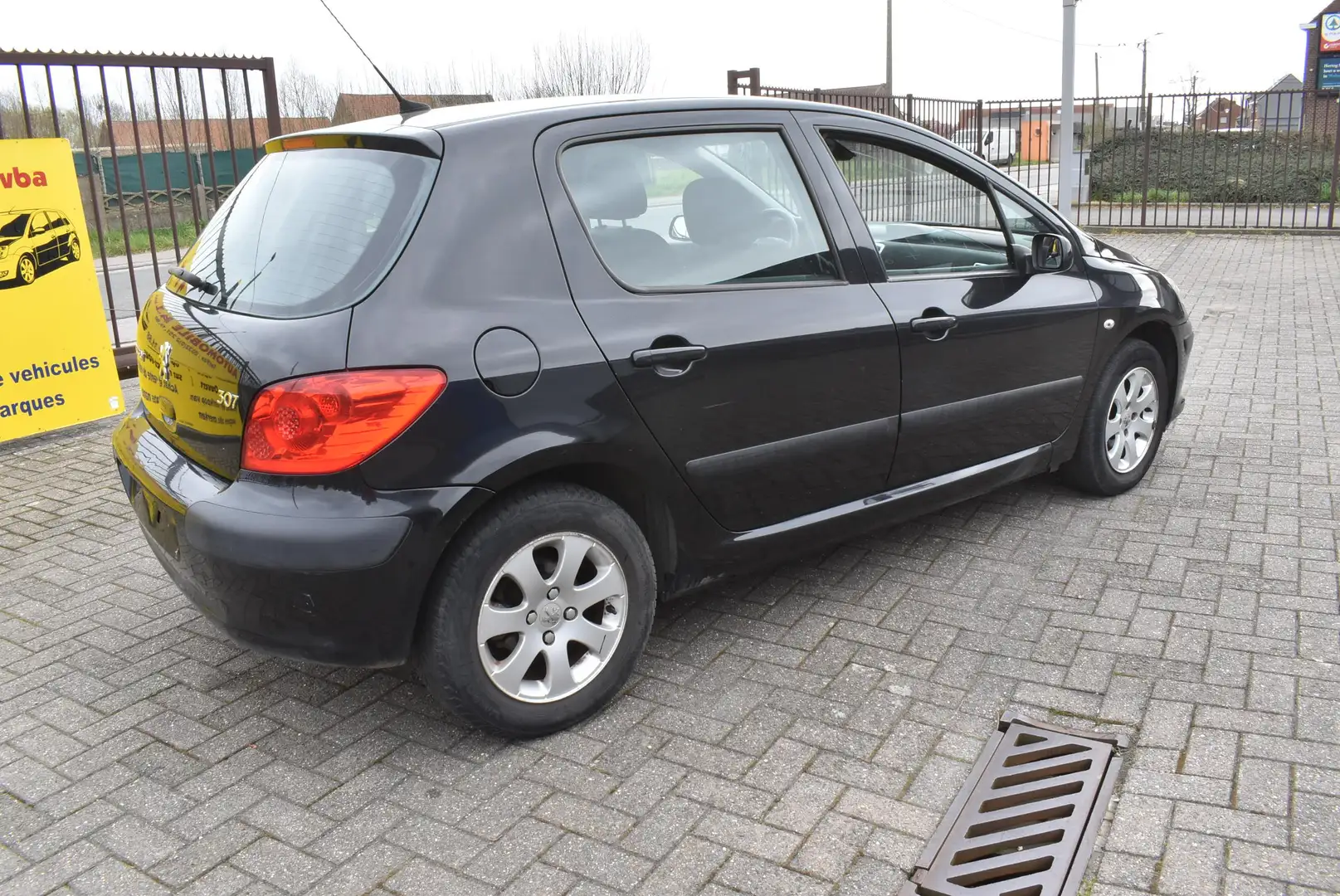 Peugeot 307 1.4i X-Line / Airco Zwart - 2
