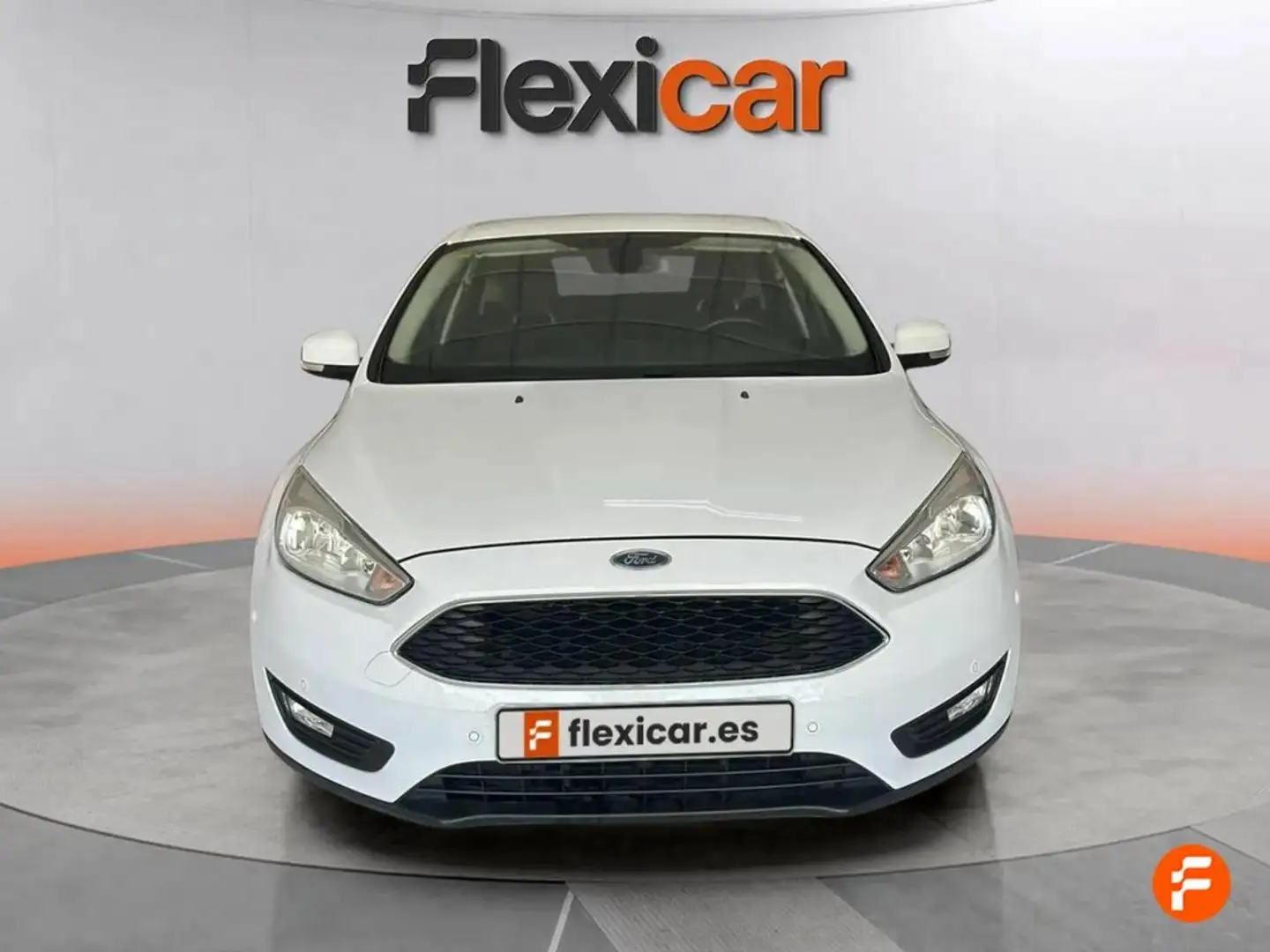 Ford Focus 1.0 Ecoboost Auto-St.-St. 125cv Trend+ Blanco - 2