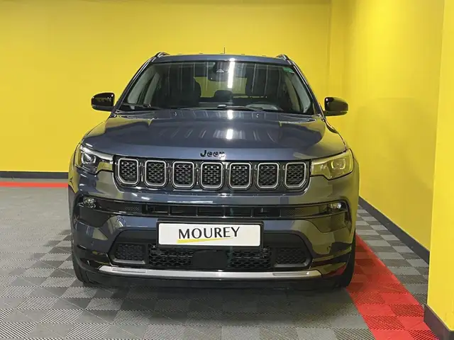 Jeep Compass view 13