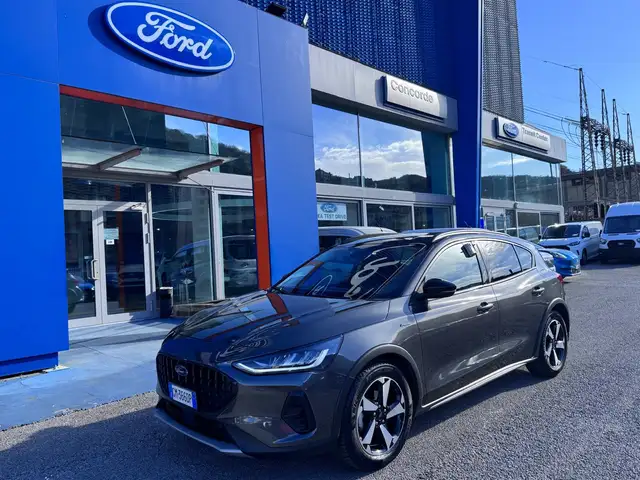 Ford Focus Focus Active 1.0 ecoboost h  125cv 5P