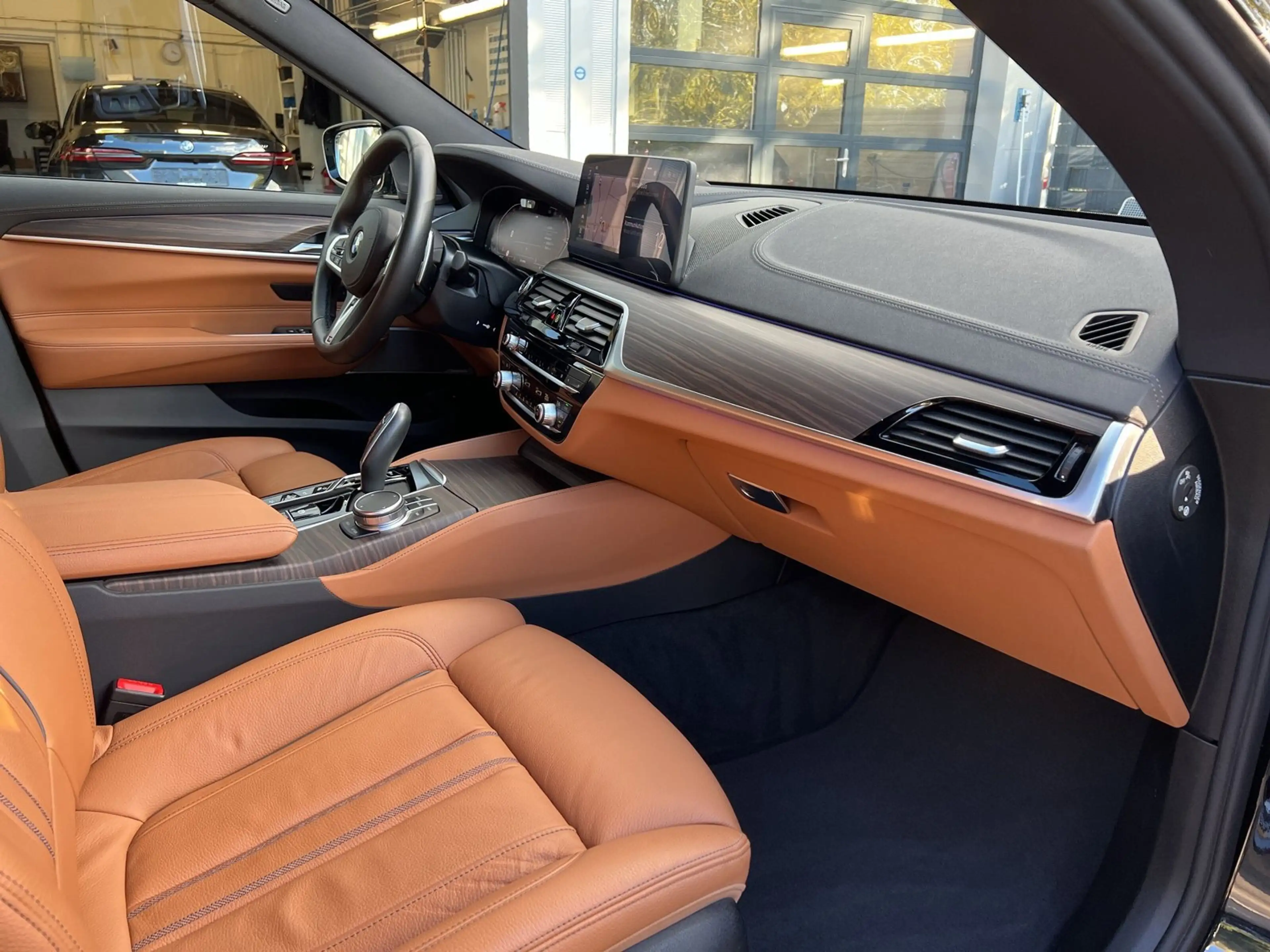 BMW 640 i xDrive M Sportpaket HK HiFi Laser — photo 11
