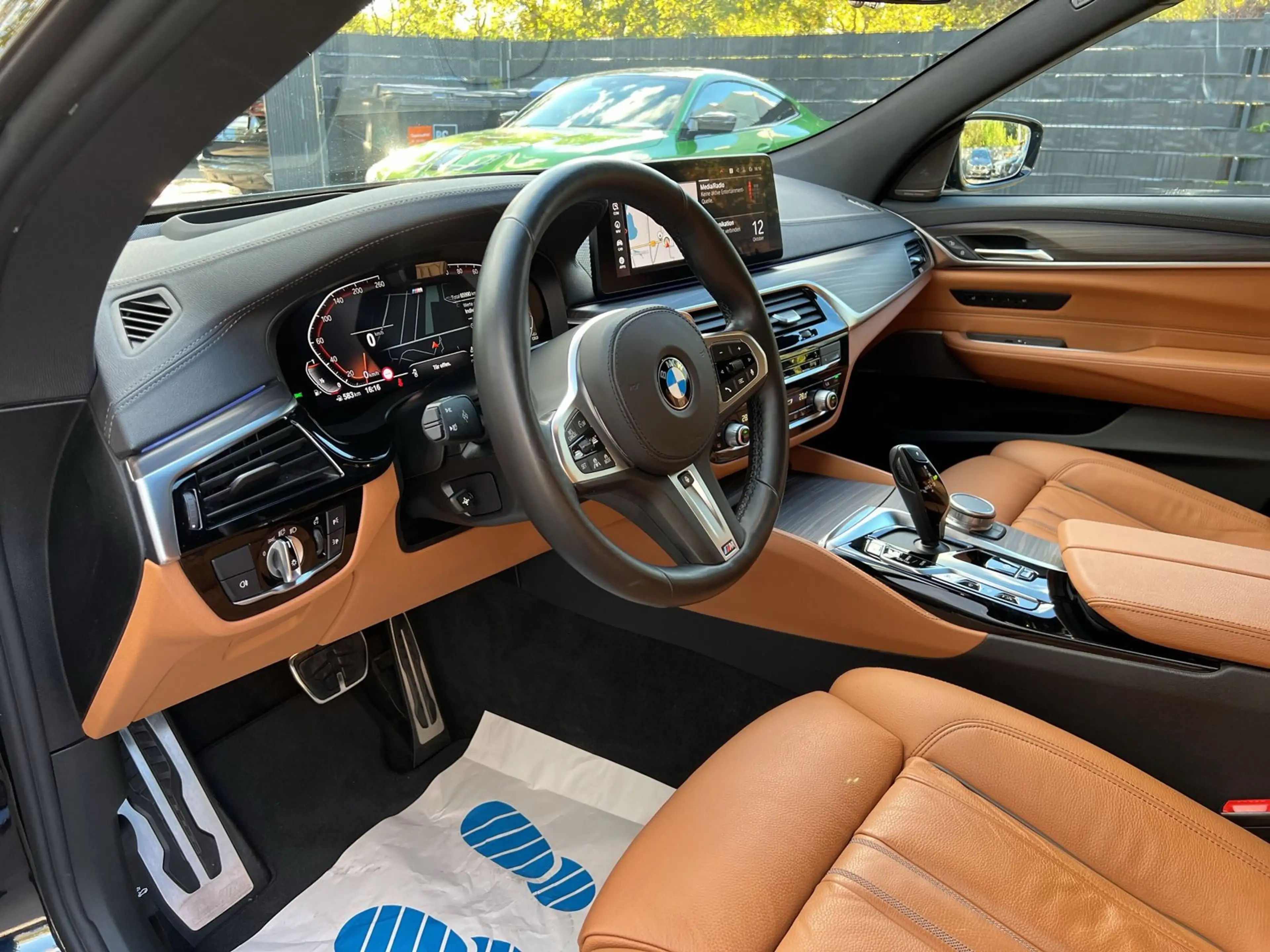 BMW 640 i xDrive M Sportpaket HK HiFi Laser — photo 8