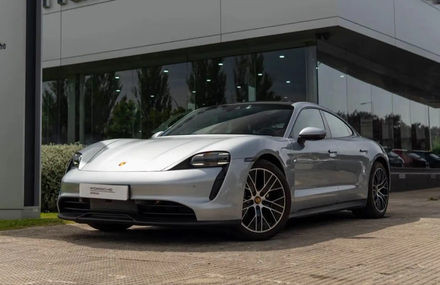 Porsche Taycan Berlina 408cv Automático de 4 Puertas Gris - 1