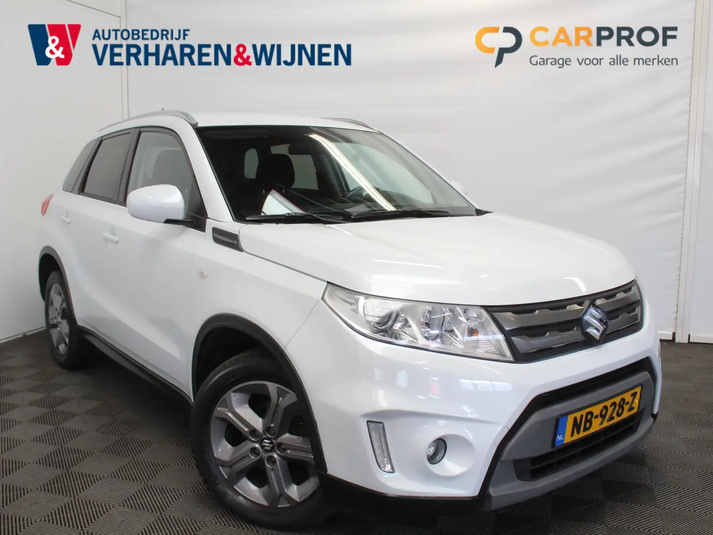 Suzuki Vitara 1.6 Exclusive CRUISE | CLIMATE | CAMERA | AFNTREKH Bianco - 1