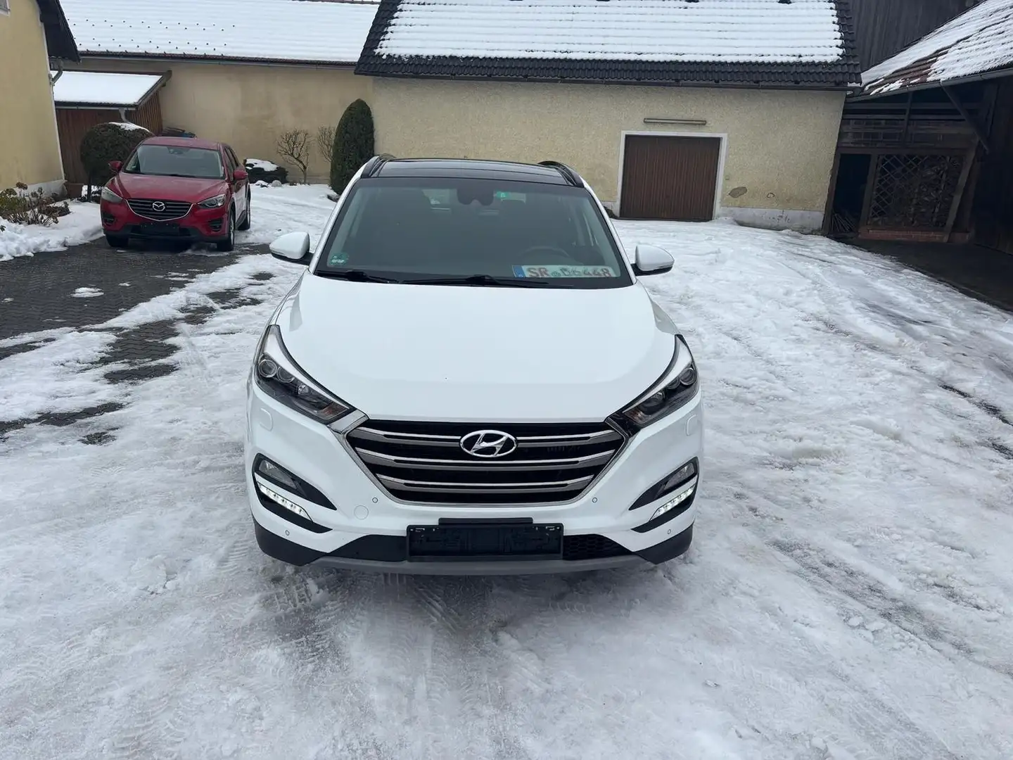 Hyundai TUCSON Premium 4WD Weiß - 2