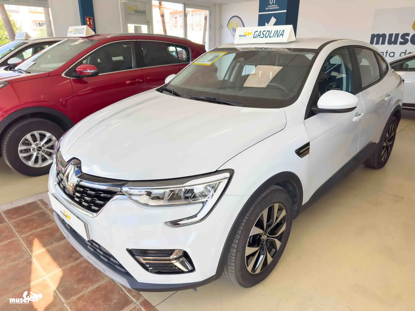 Renault Arkana 1.6 E-Tech Equilibre 105kW Blanco - 1