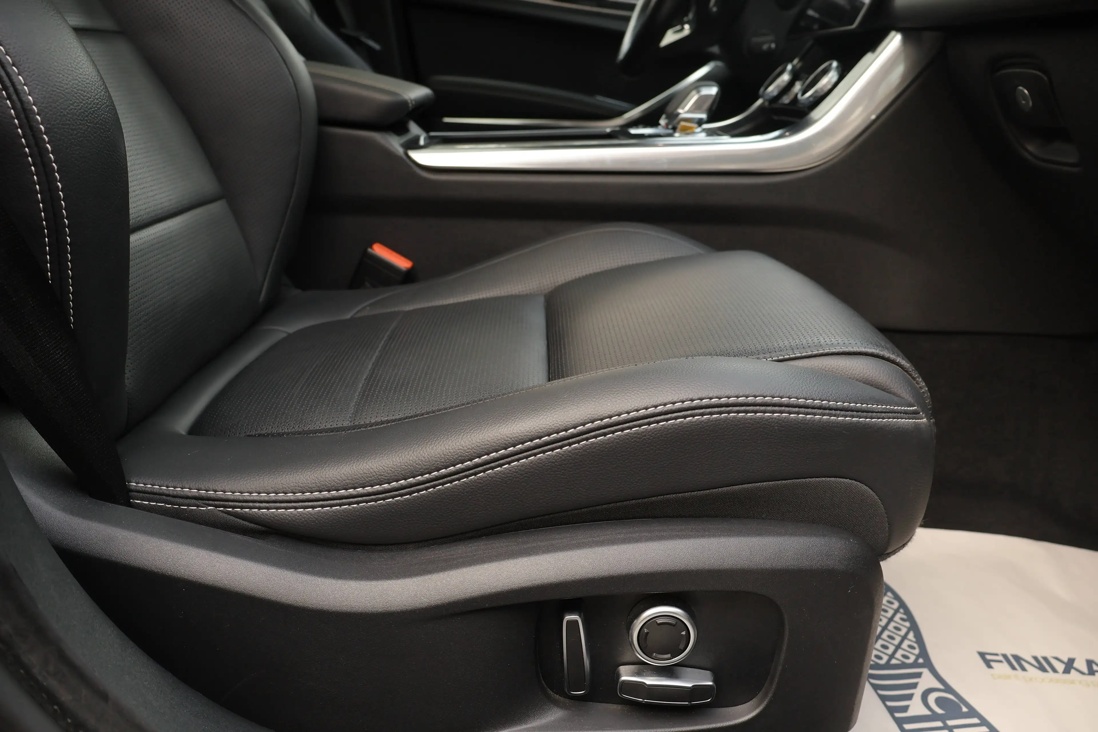 Jaguar XF XF Sportbrake 2.0 D D200 R-Dynamic LijnA Camera Garantie * — photo 7