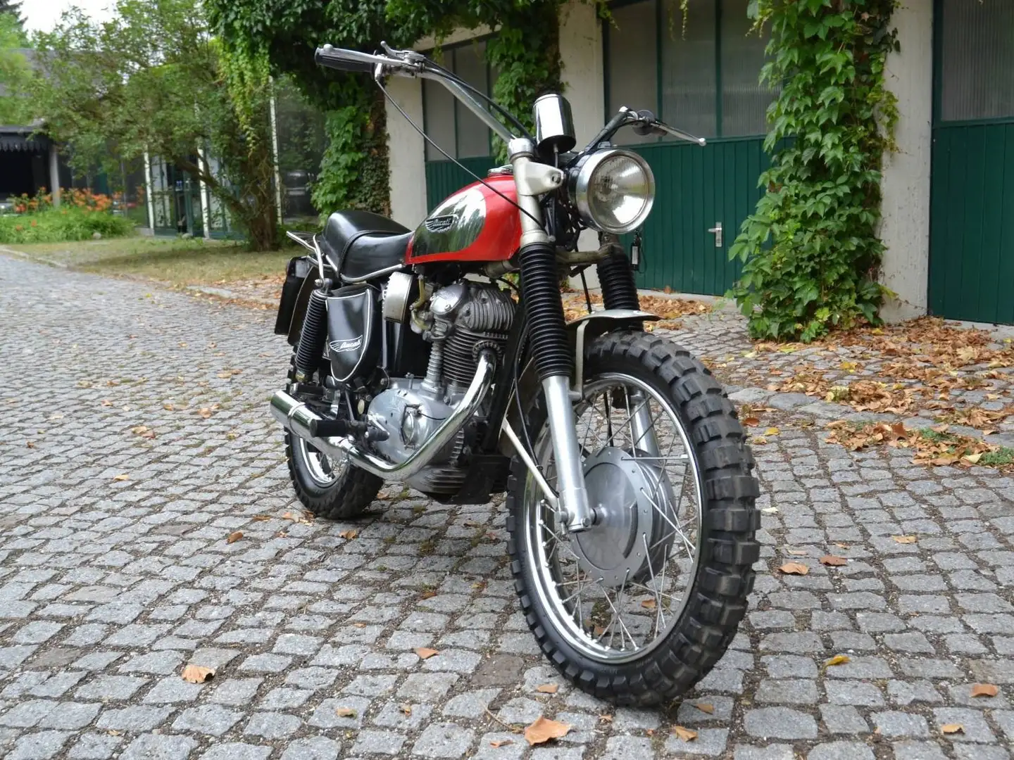 Ducati Scrambler 250 Roşu - 1