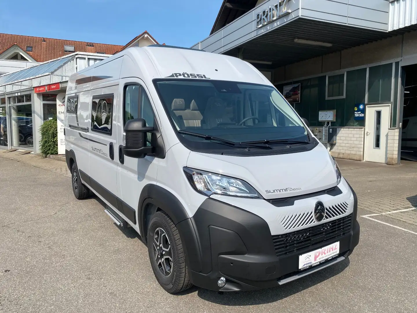 Pössl Summit 600L Shine 140 PS Automatik Heavy Grau - 2