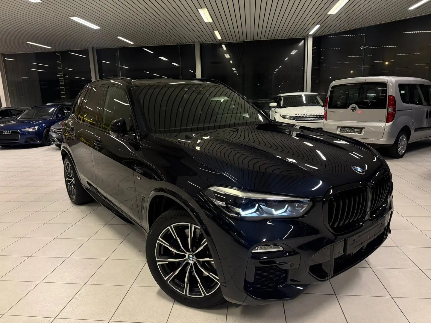 BMW X5 Xdrive 3.0D Pack-M Hybride 210KW D+Elekt TVA incl. Noir - 1