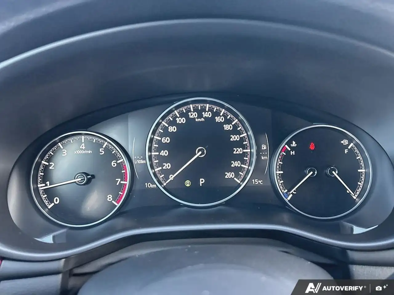 Mazda 3 снимка Mazda 3