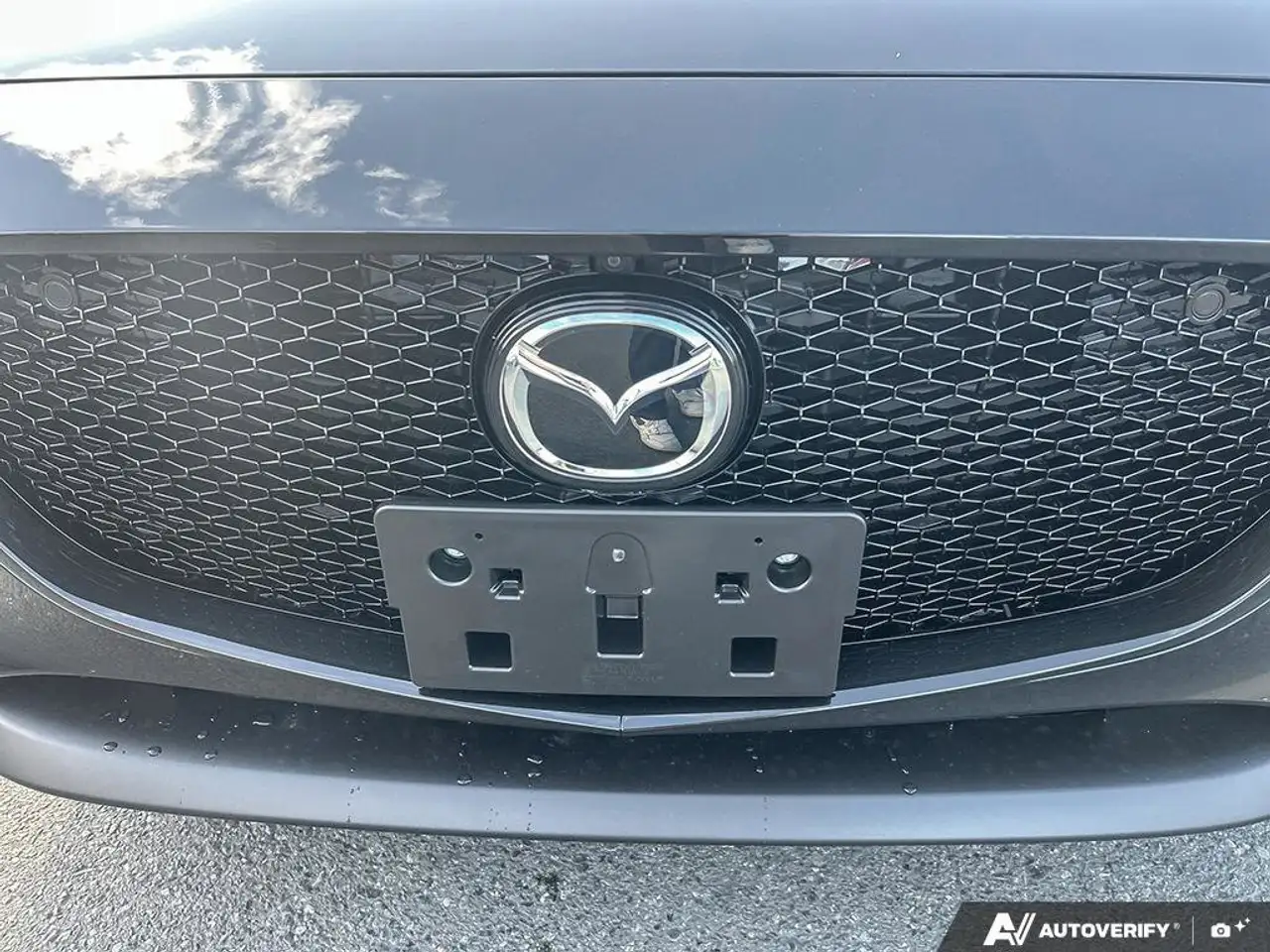 Mazda 3 снимка Mazda 3