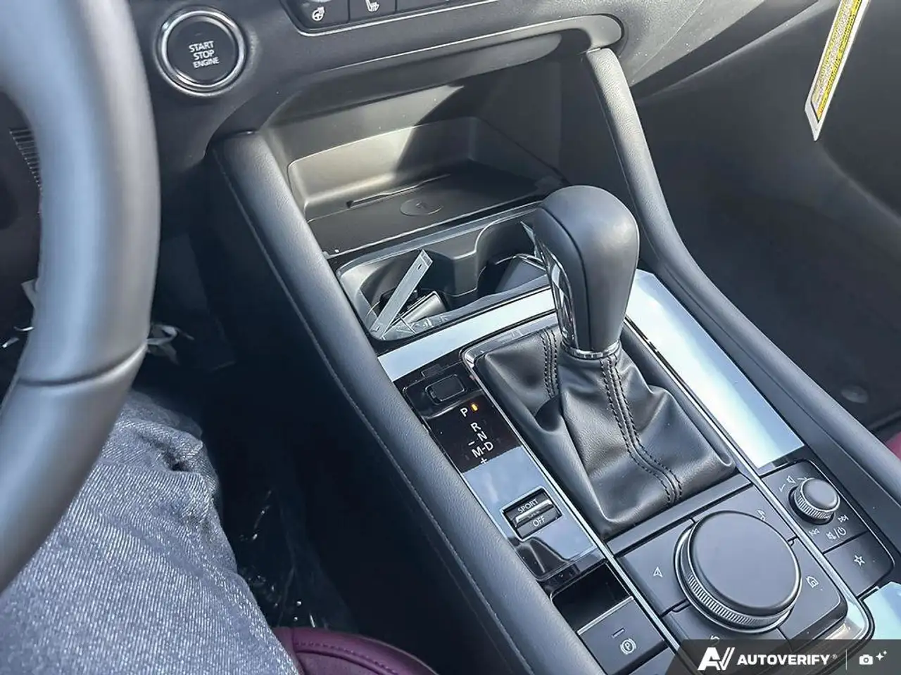 Mazda 3 снимка Mazda 3