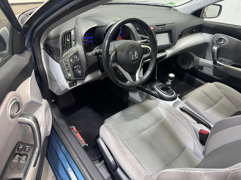 Honda CR-Z 1.5 i-Vtec IMA GT — photo 10