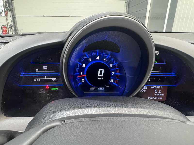 Honda CR-Z 1.5 i-Vtec IMA GT — photo 14
