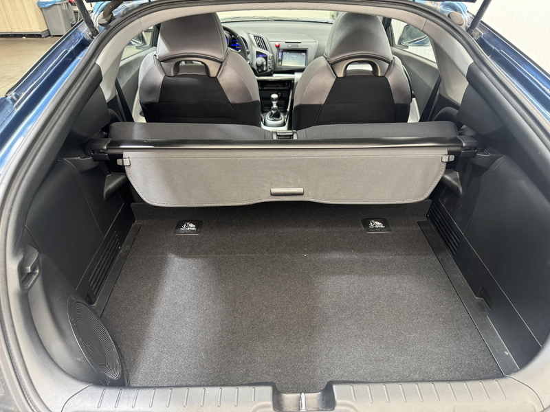 Honda CR-Z 1.5 i-Vtec IMA GT — photo 9