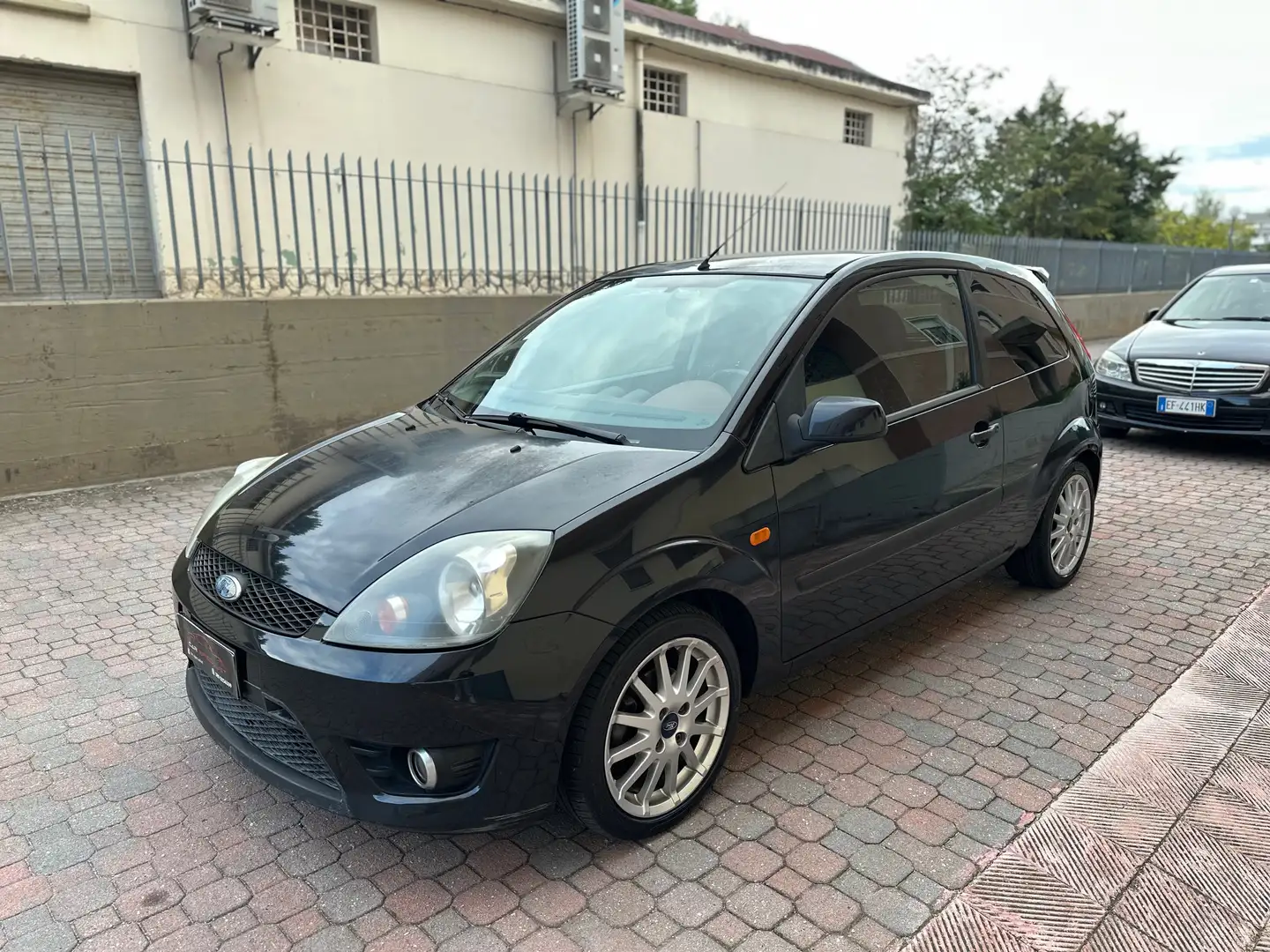 Ford Fiesta SPORT 1.6 tdci S Nero - 1