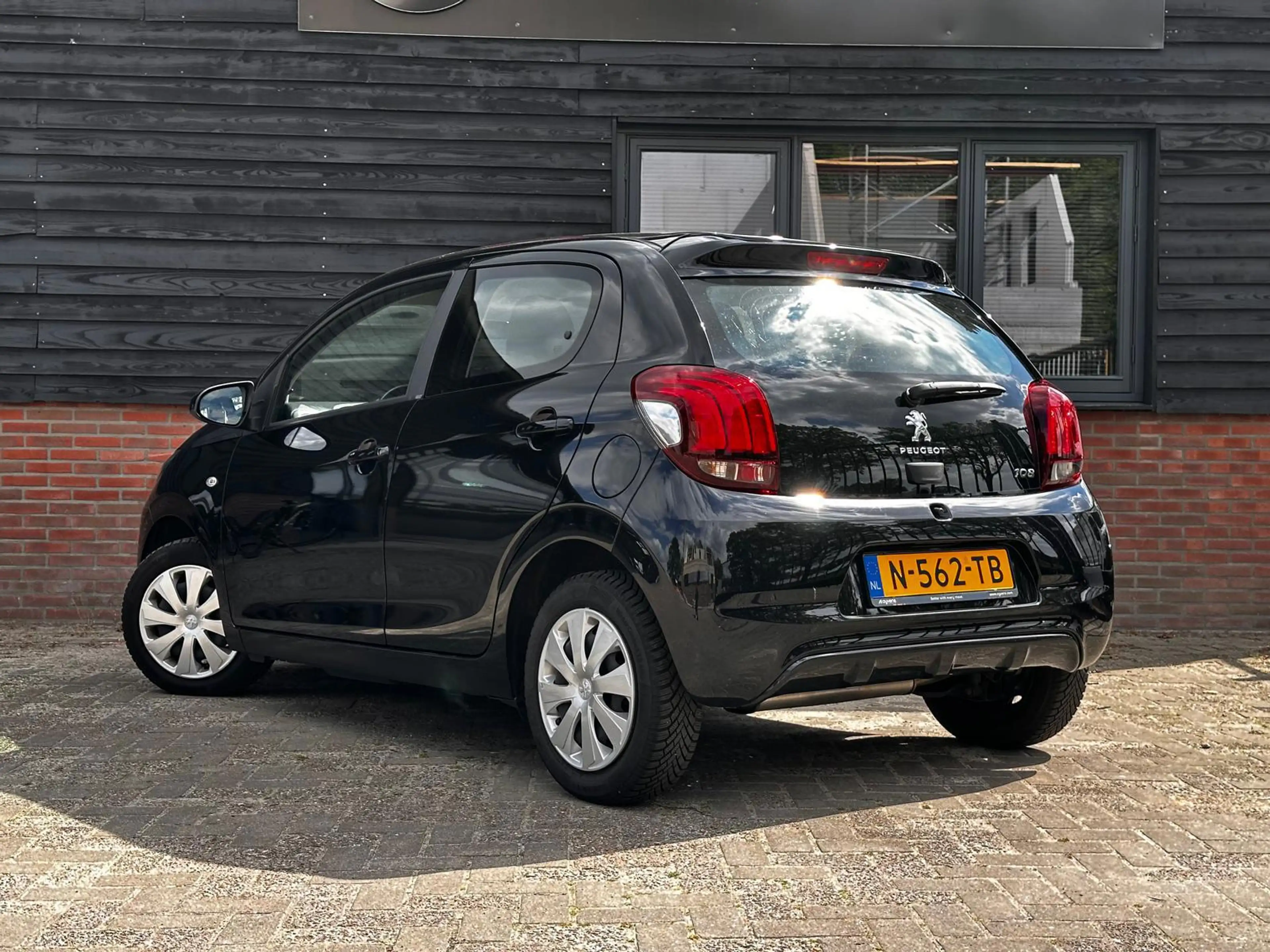 Peugeot 108 1.0 e-VTi l APK NOV 2027 — photo 6
