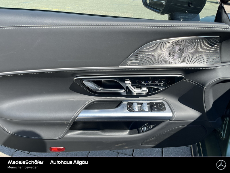 Mercedes-Benz SL 43 AMG SL 43 AMG Premium+ Night 21" V8-Style Fahr-Assi — photo 10