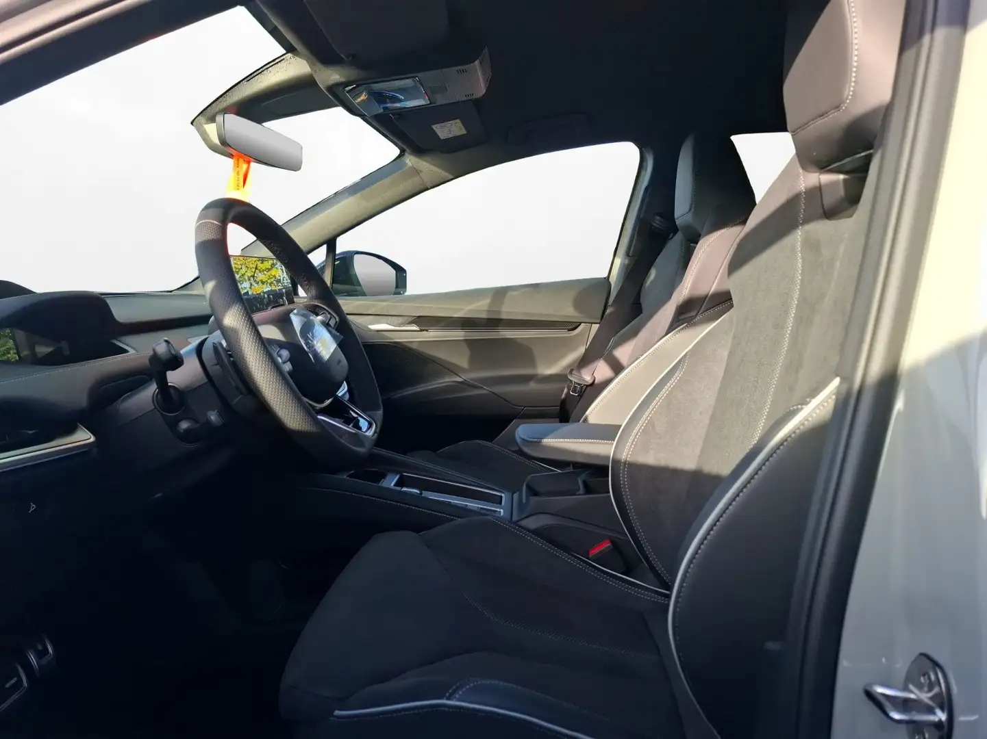 Skoda Elroq 85 Sportline Grau - 2