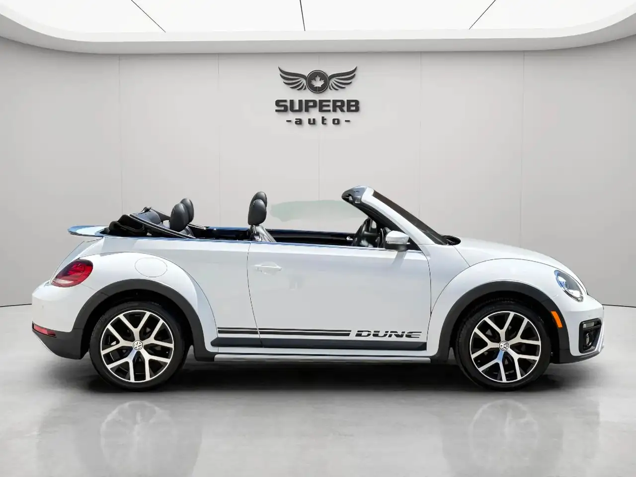 Volkswagen Beetle photo Volkswagen Beetle