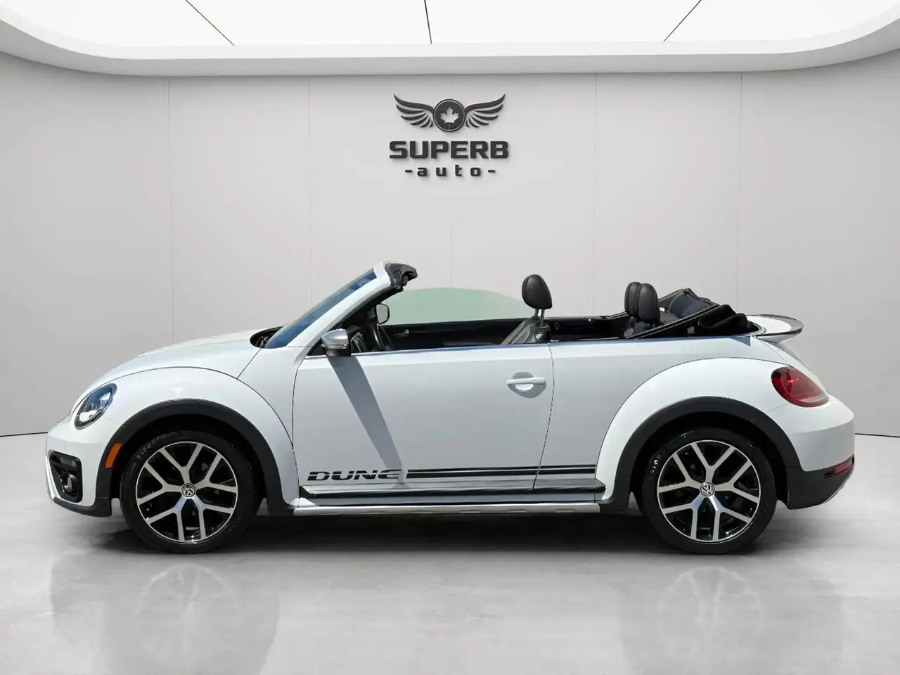 Volkswagen Beetle photo Volkswagen Beetle