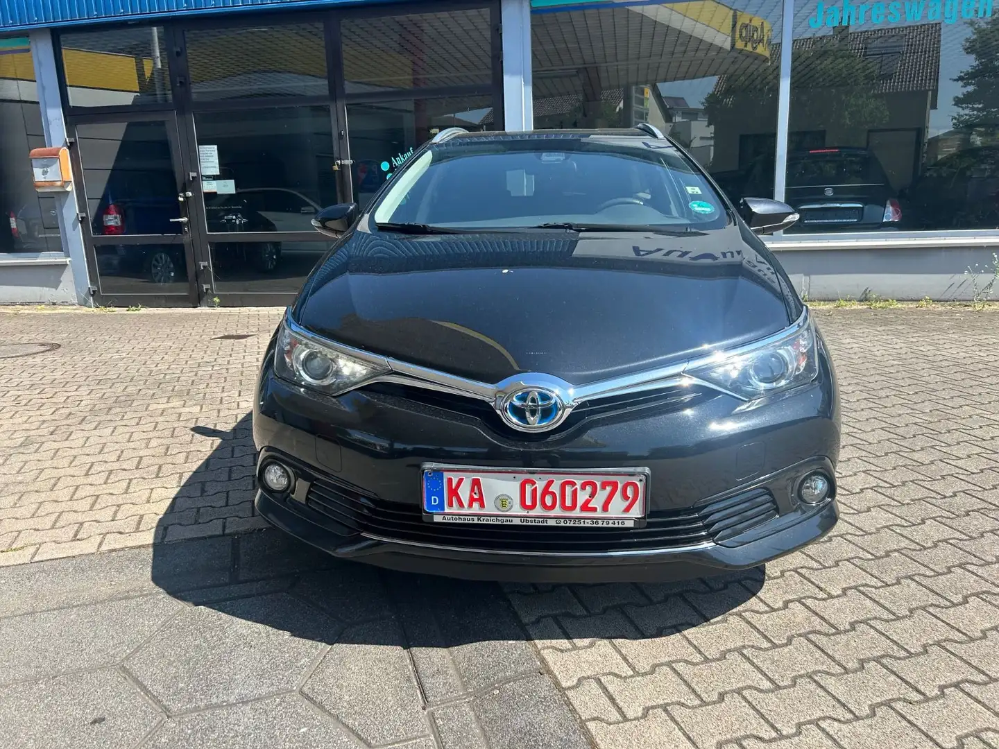 Toyota Auris Touring Sports Hybrid Design Edition Zwart - 2
