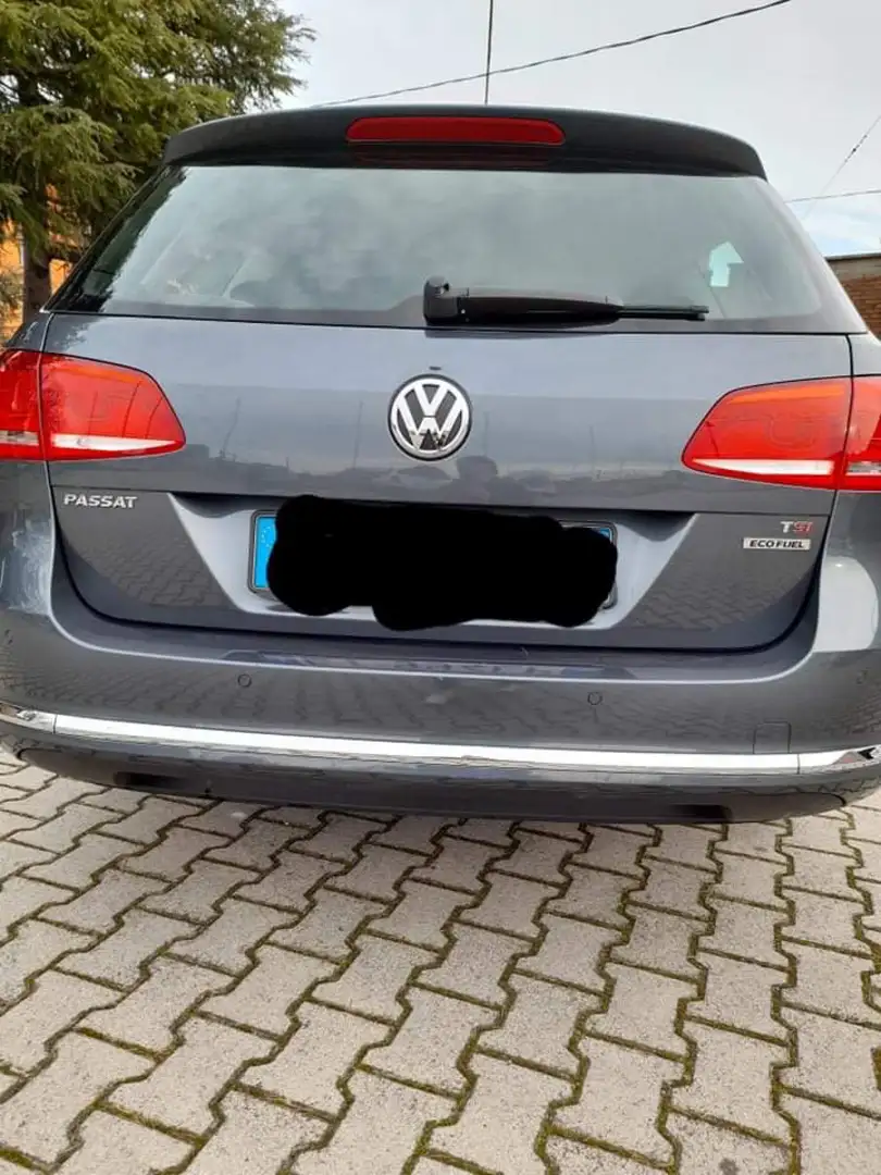 Volkswagen Passat Variant 1.4 tsi Comfortline ecofuel 150cv Gri - 1