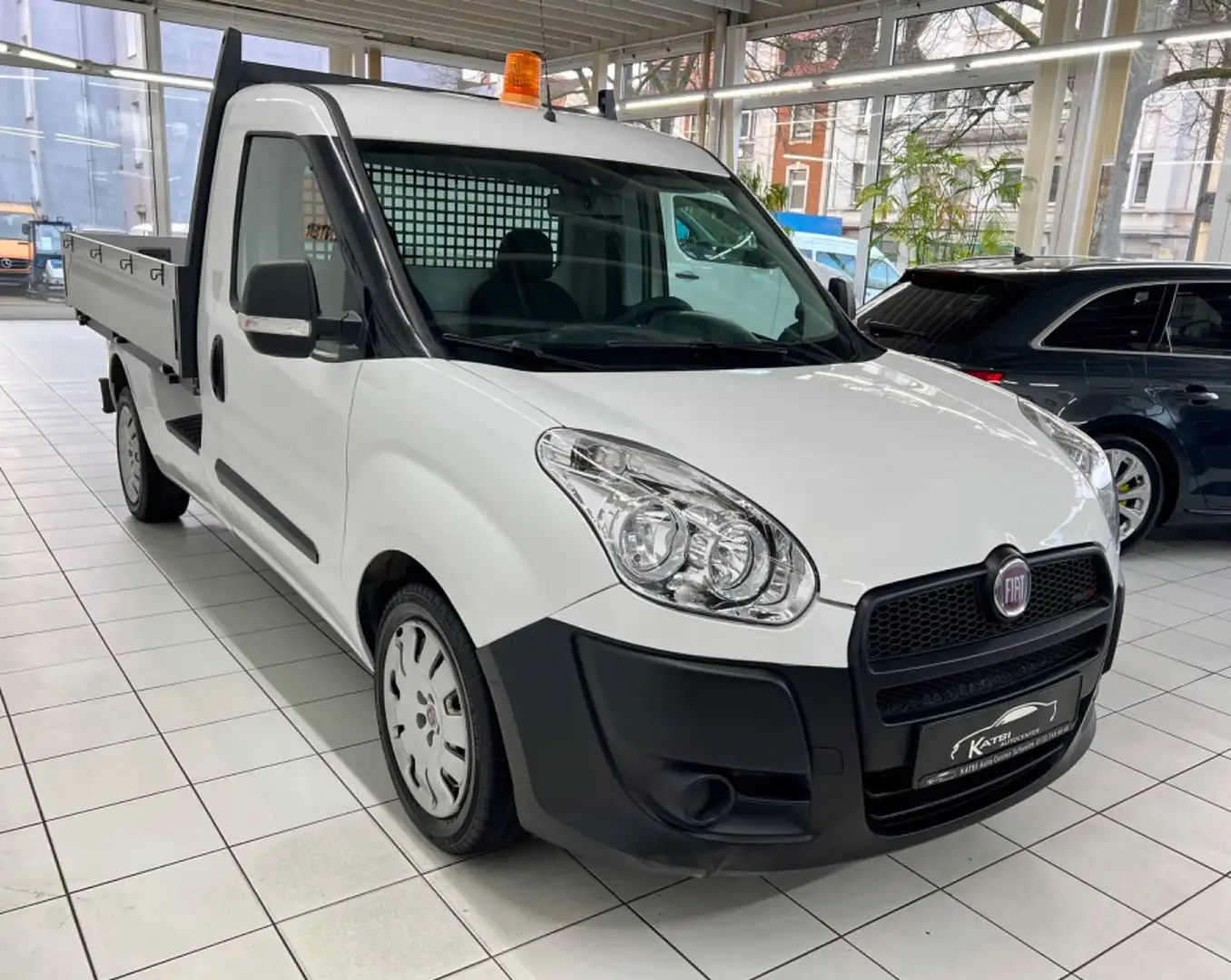 Fiat Doblò Work Up 1,3 JTD Pritsche HU neu Blanc - 2