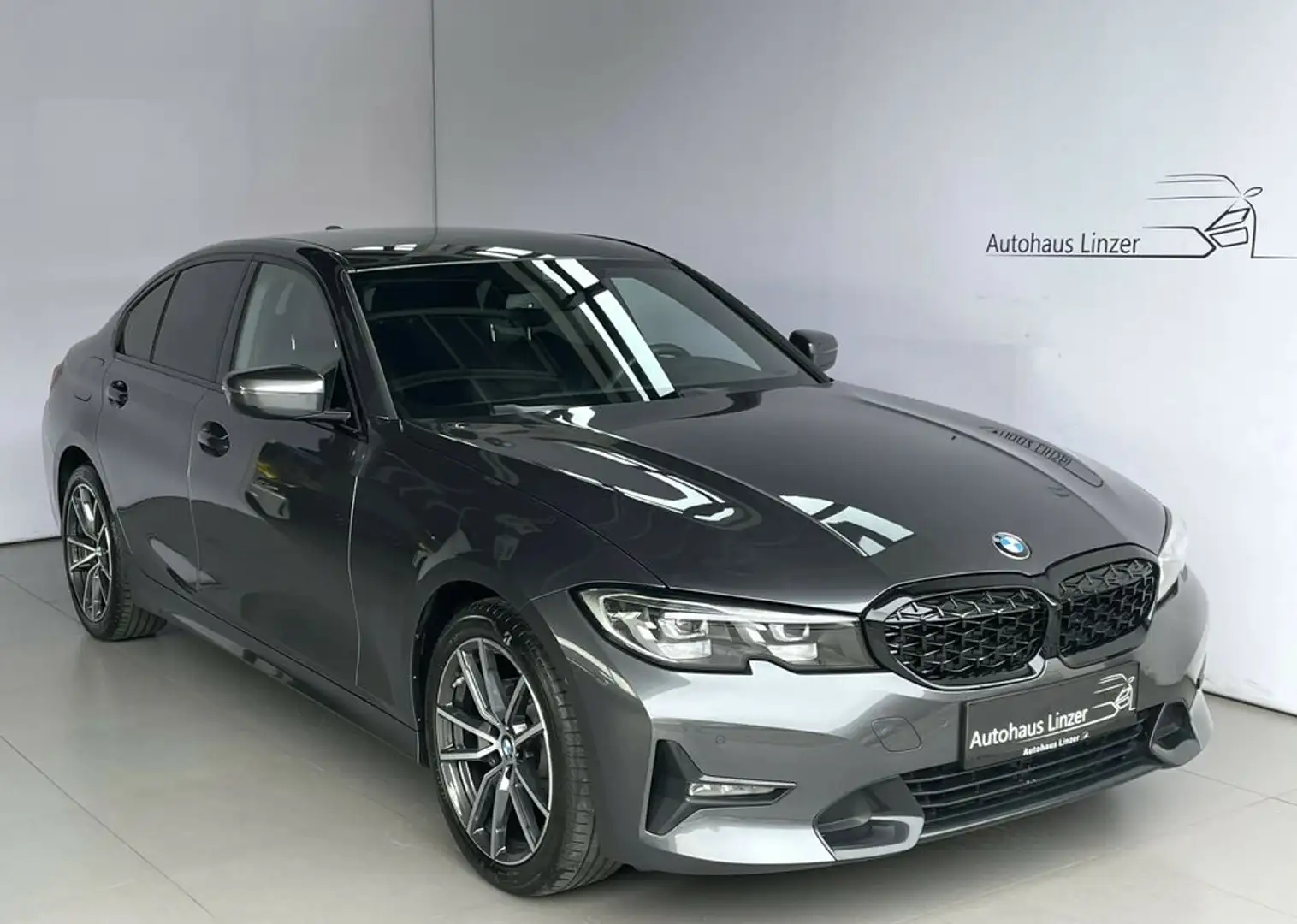 BMW 318 d M-Lenkrad *LED*Kamera*Sportsitze*AmbientB*DAB Grau - 1