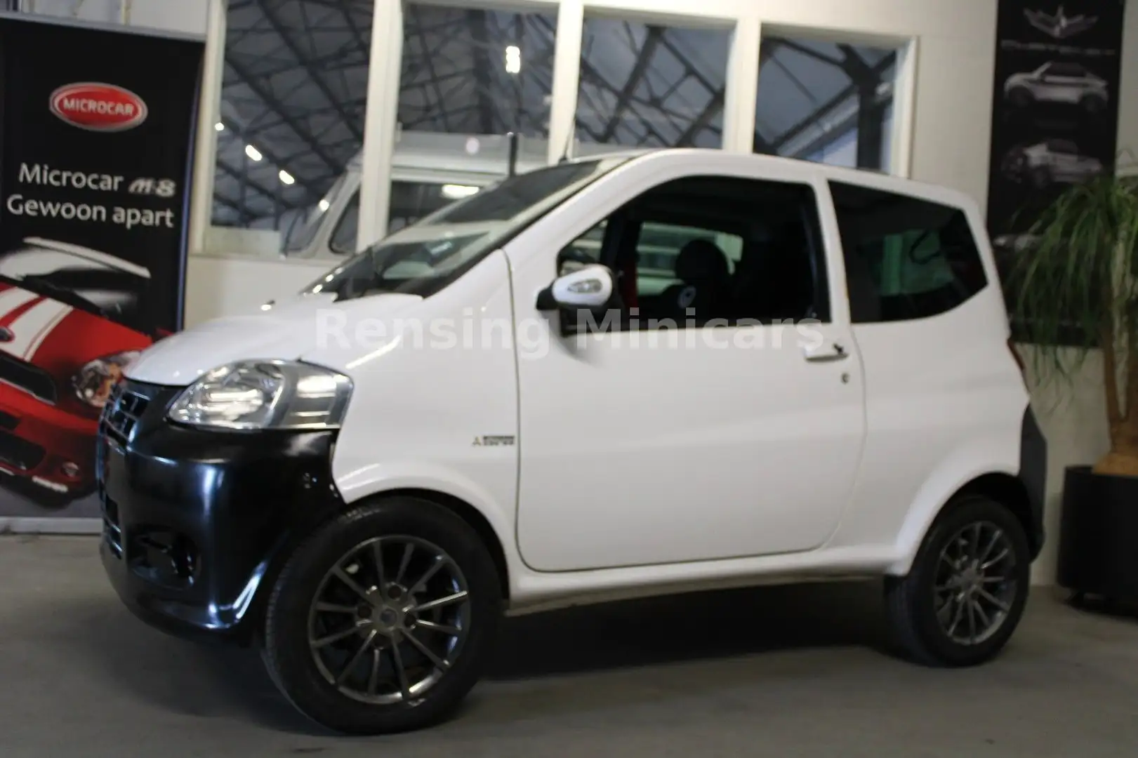 Casalini M10 Sulky Mopedauto Leichtmobile Microcar 45 KM Biały - 1
