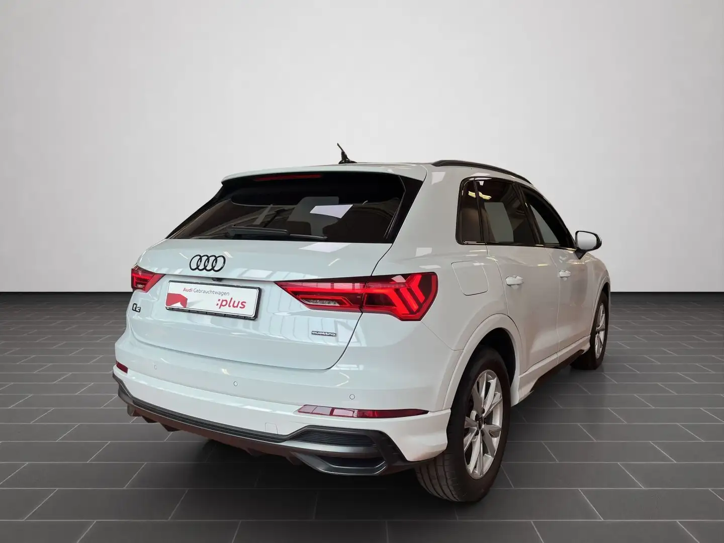 Audi Q3 S line 40 TFSI qu. S tronic Led,Assist,RFK Weiß - 2