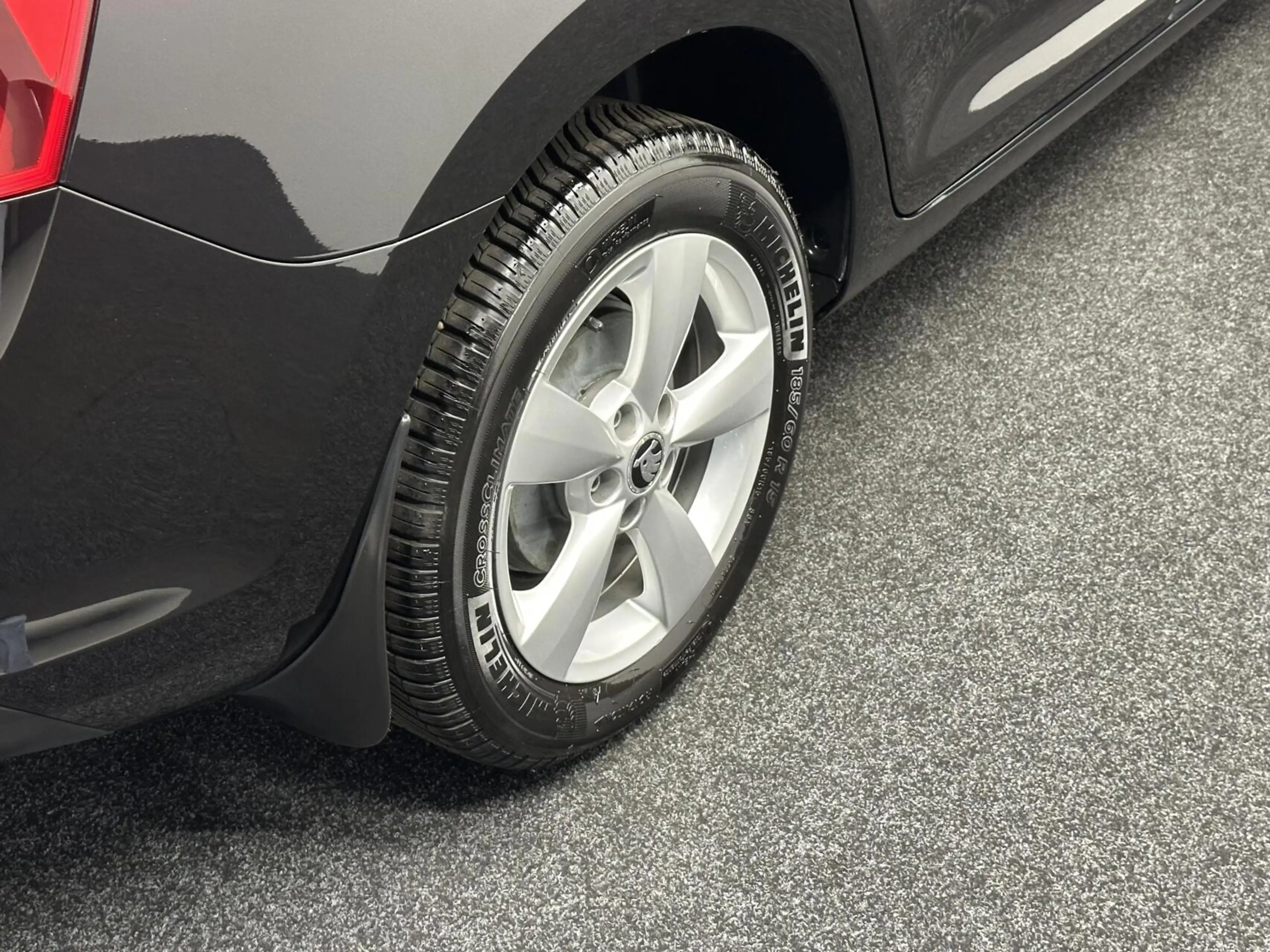 Skoda Rapid/Spaceback 1.2 TSI Greentech Active AIRCO NAVI CRUISE LM 7100 — photo 10