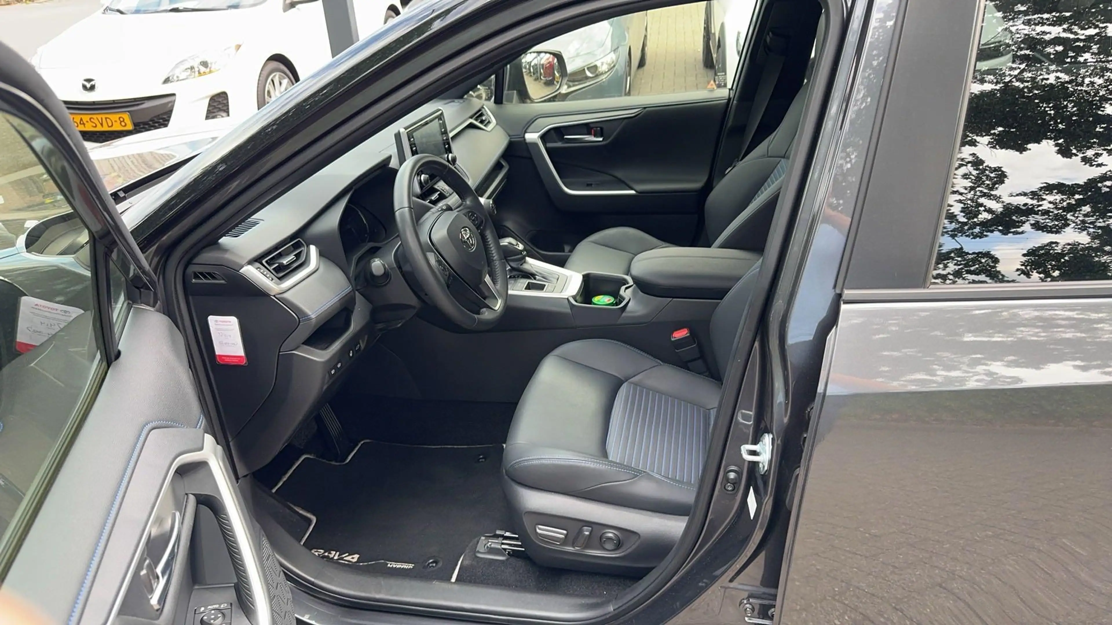 Toyota RAV 4 2.5 Hybrid Bi-Tone Zeer weinig kilometers, complet — photo 7
