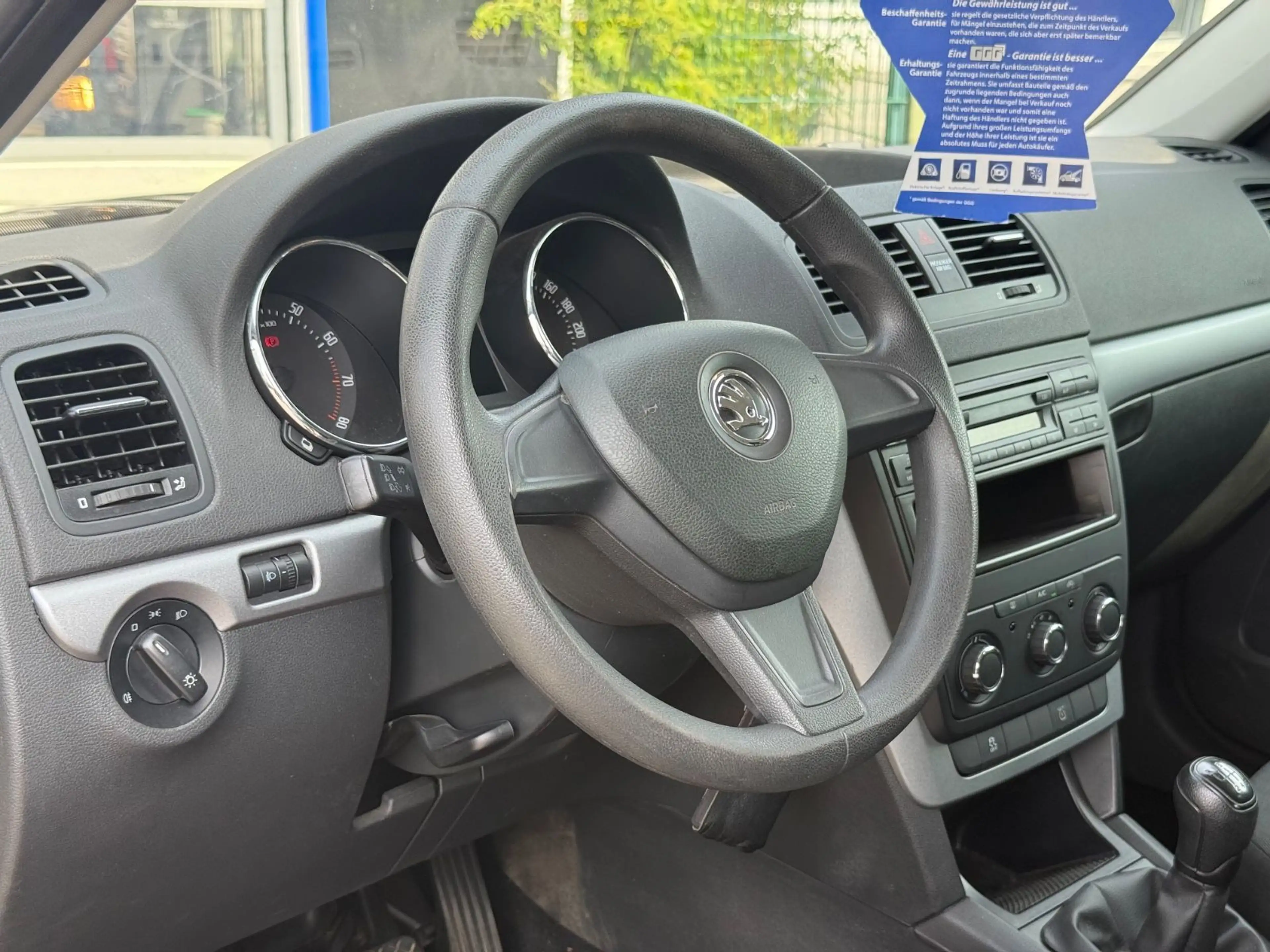 Skoda Yeti 1.2 TSI Active (AHK-KLIMA-TÜV NEU) — photo 10