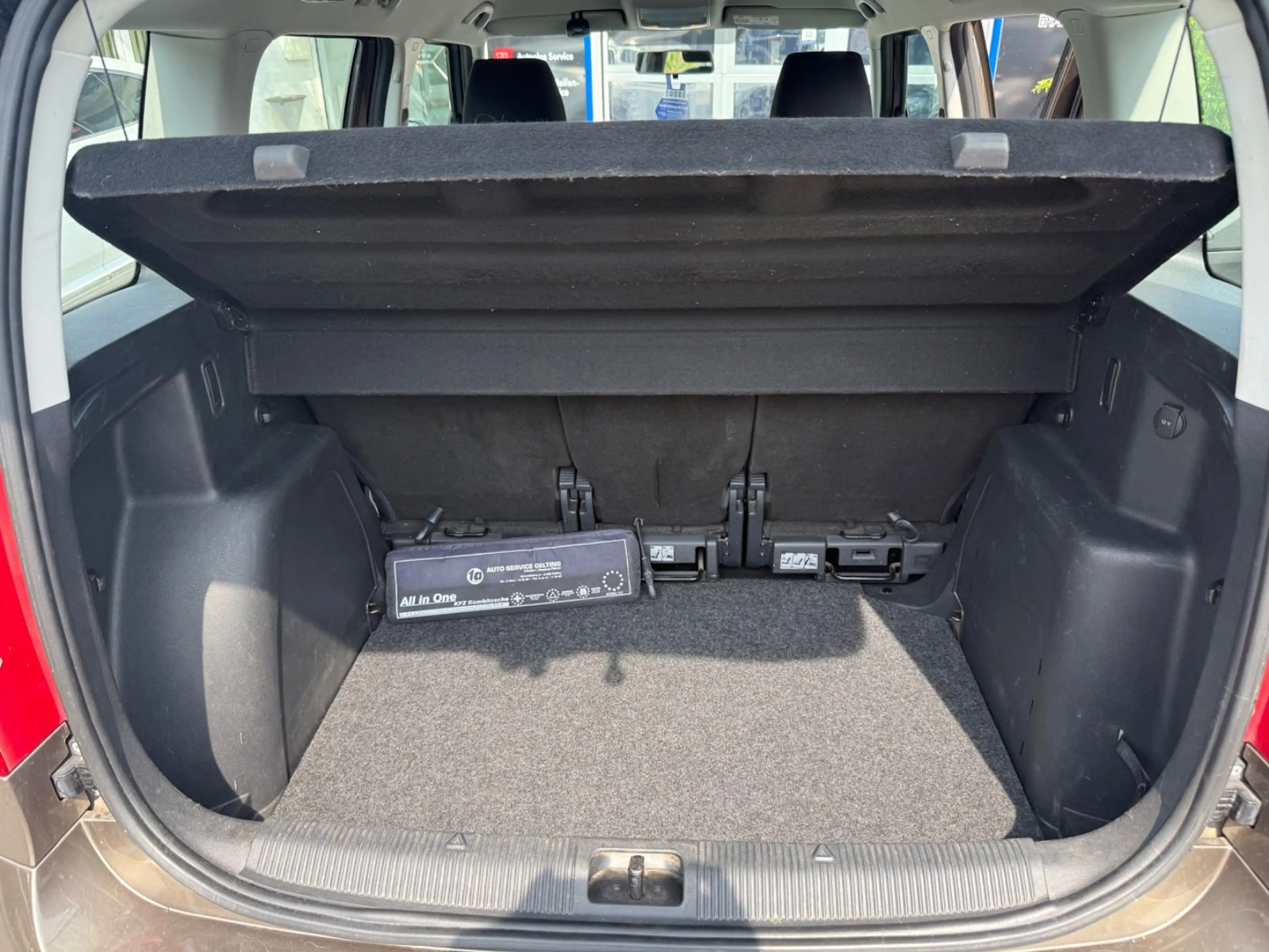 Skoda Yeti 1.2 TSI Active (AHK-KLIMA-TÜV NEU) — photo 15
