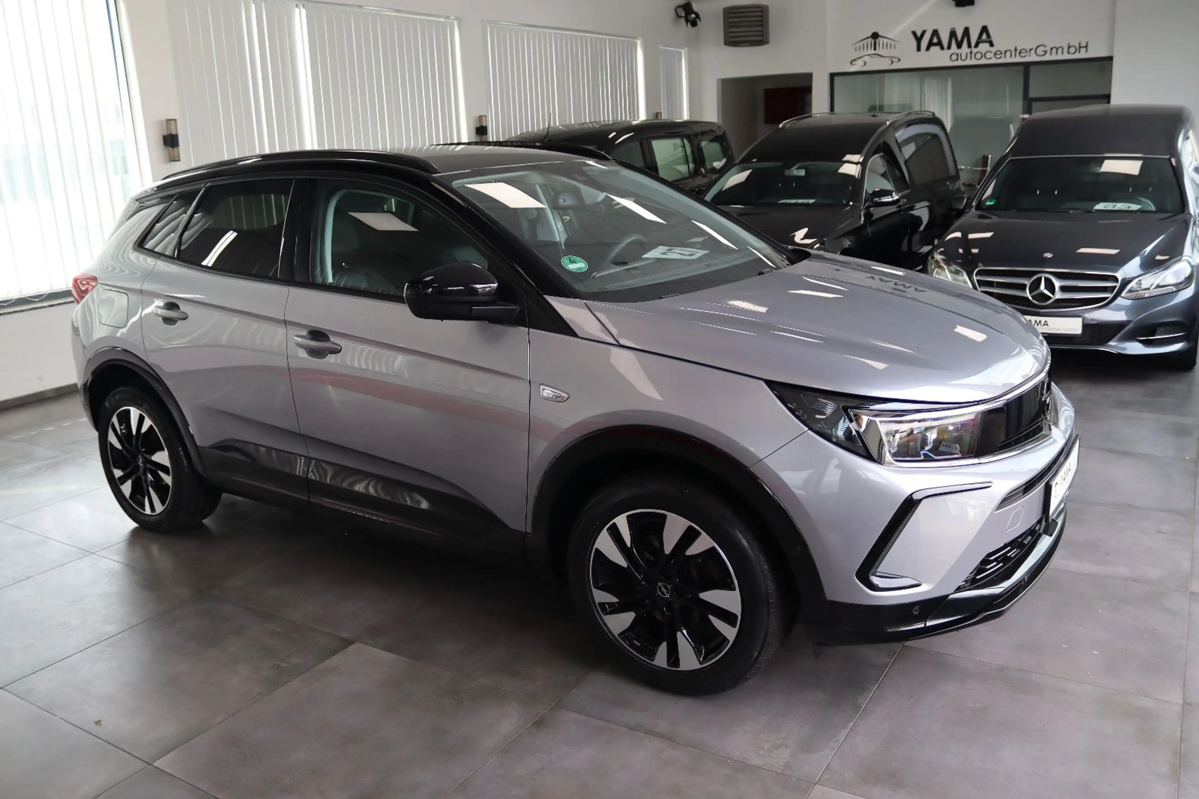Opel Grandland X Grandland 1.2 GS Line * 1.HAND + GARANTIE * — photo 4