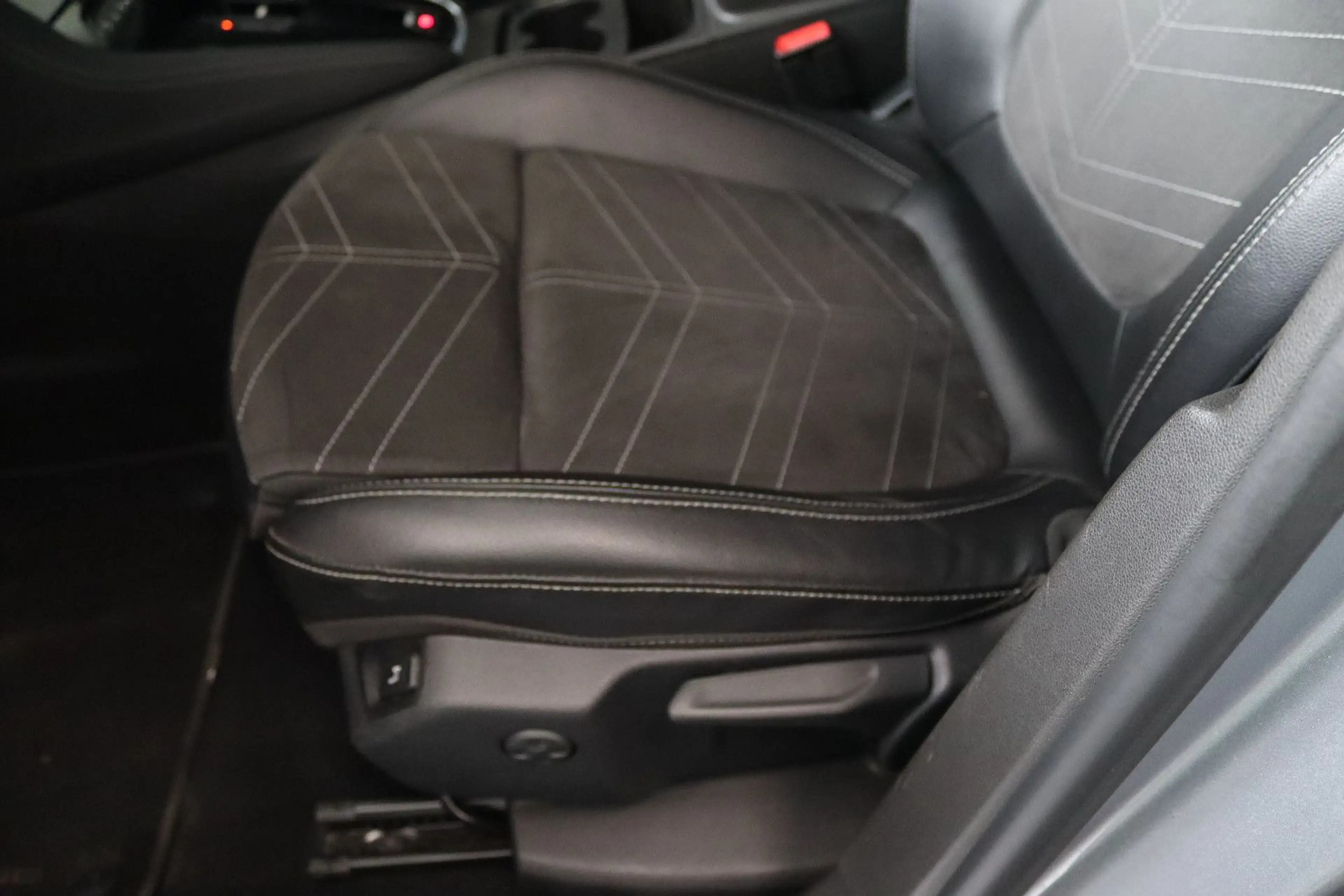 Opel Grandland X Grandland 1.2 GS Line * 1.HAND + GARANTIE * — photo 10