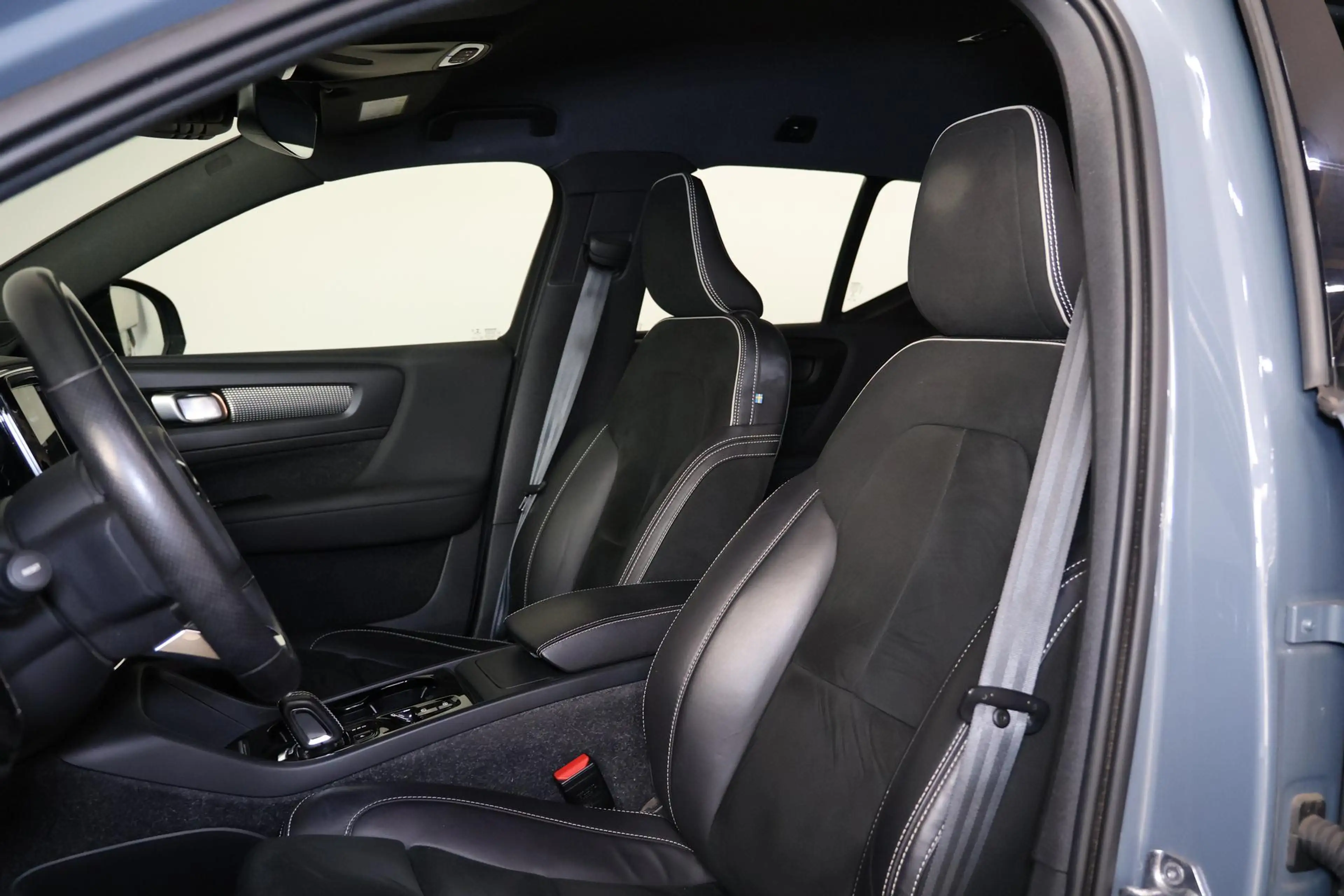 Volvo XC40 T3 R-Design - Parkeercamera achter - Parkeersensor — photo 14