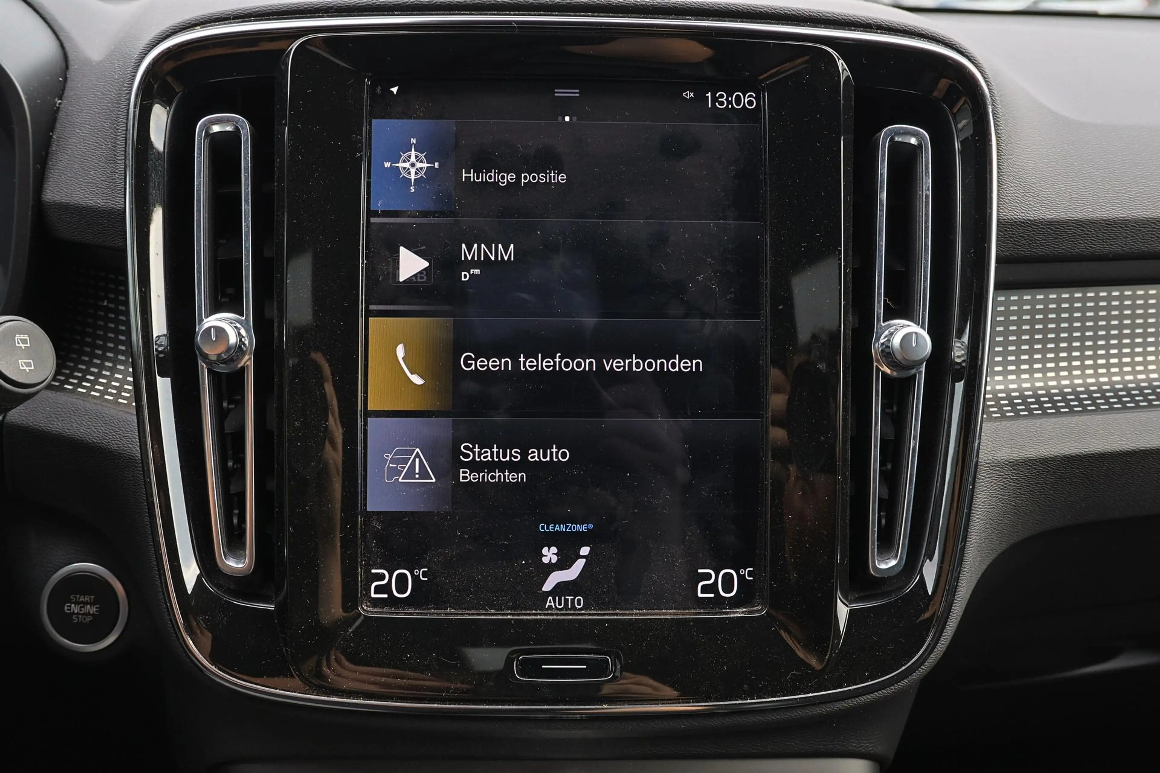Volvo XC40 T3 R-Design - Parkeercamera achter - Parkeersensor — photo 6