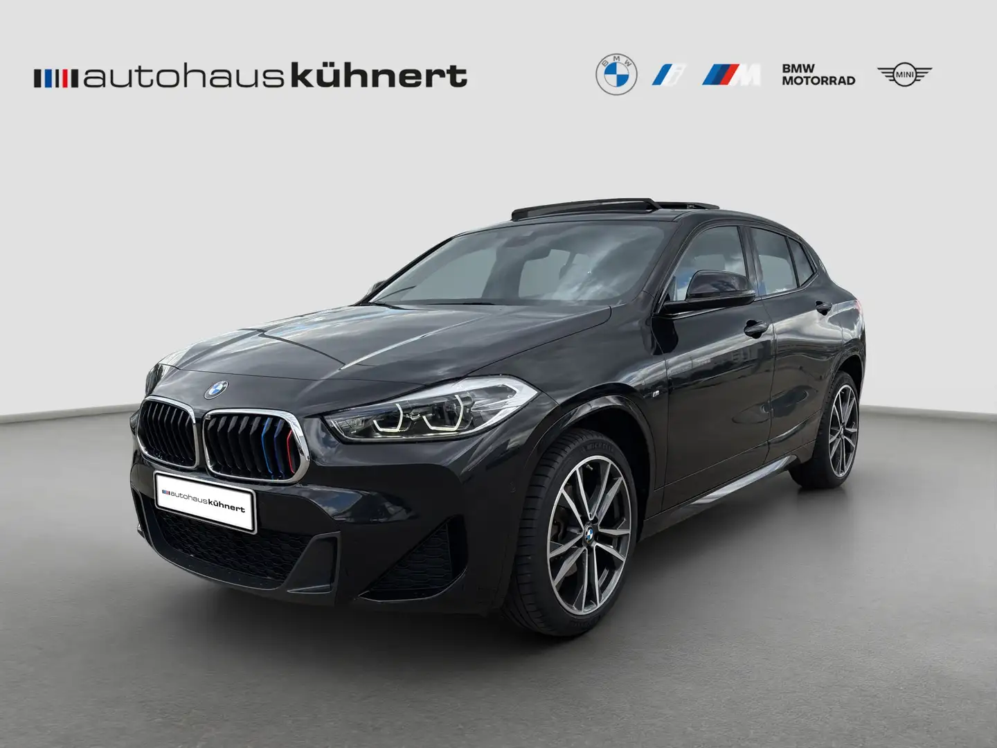 BMW X2 xDrive18D ///M-Sport 6-Gang PanoSD SpurAss HiFi Schwarz - 1