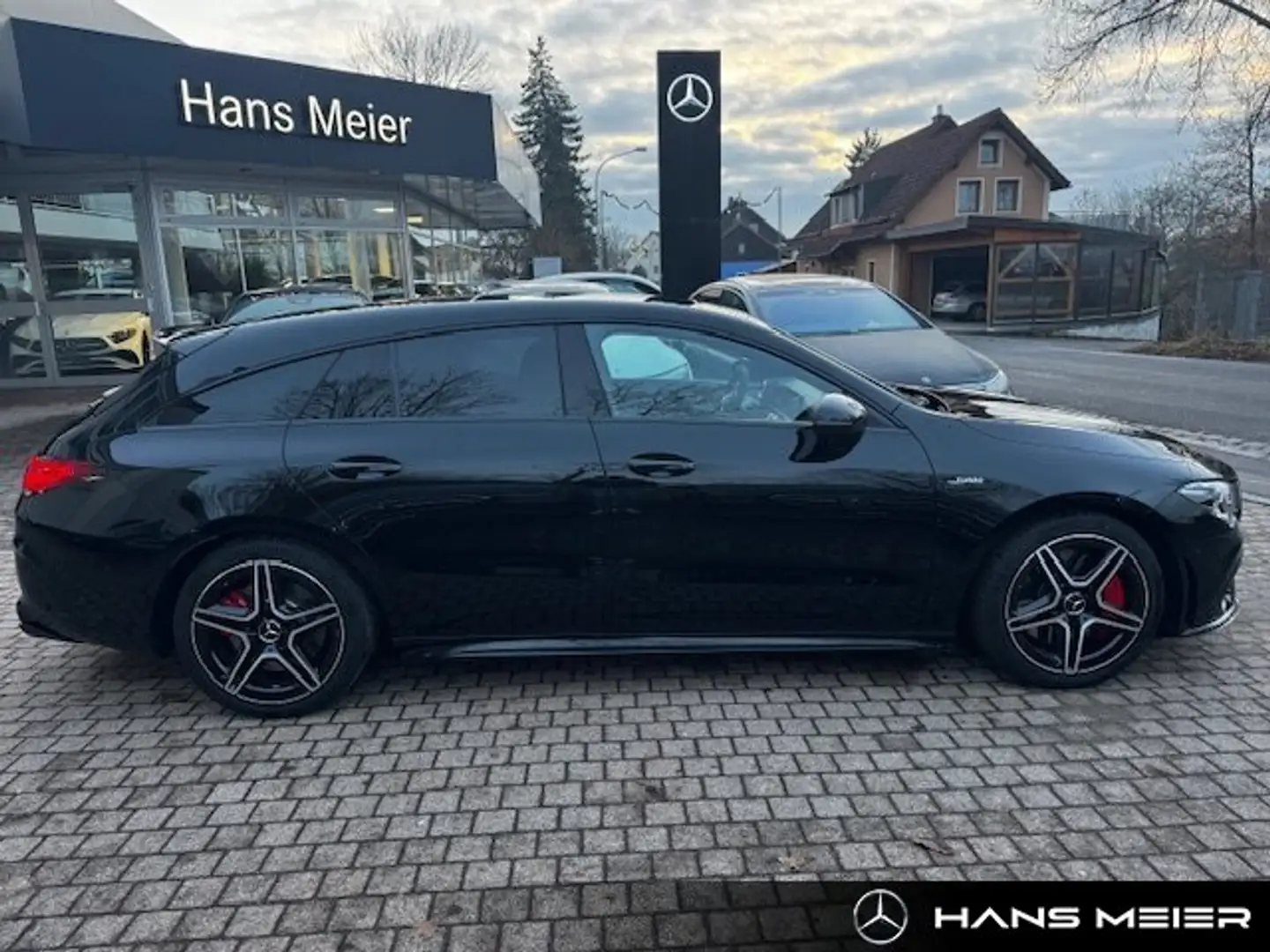 Mercedes-Benz CLA 35 AMG CLA 35 4M SB AMG Multibeam LED 360°Cam Panorama Schwarz - 2