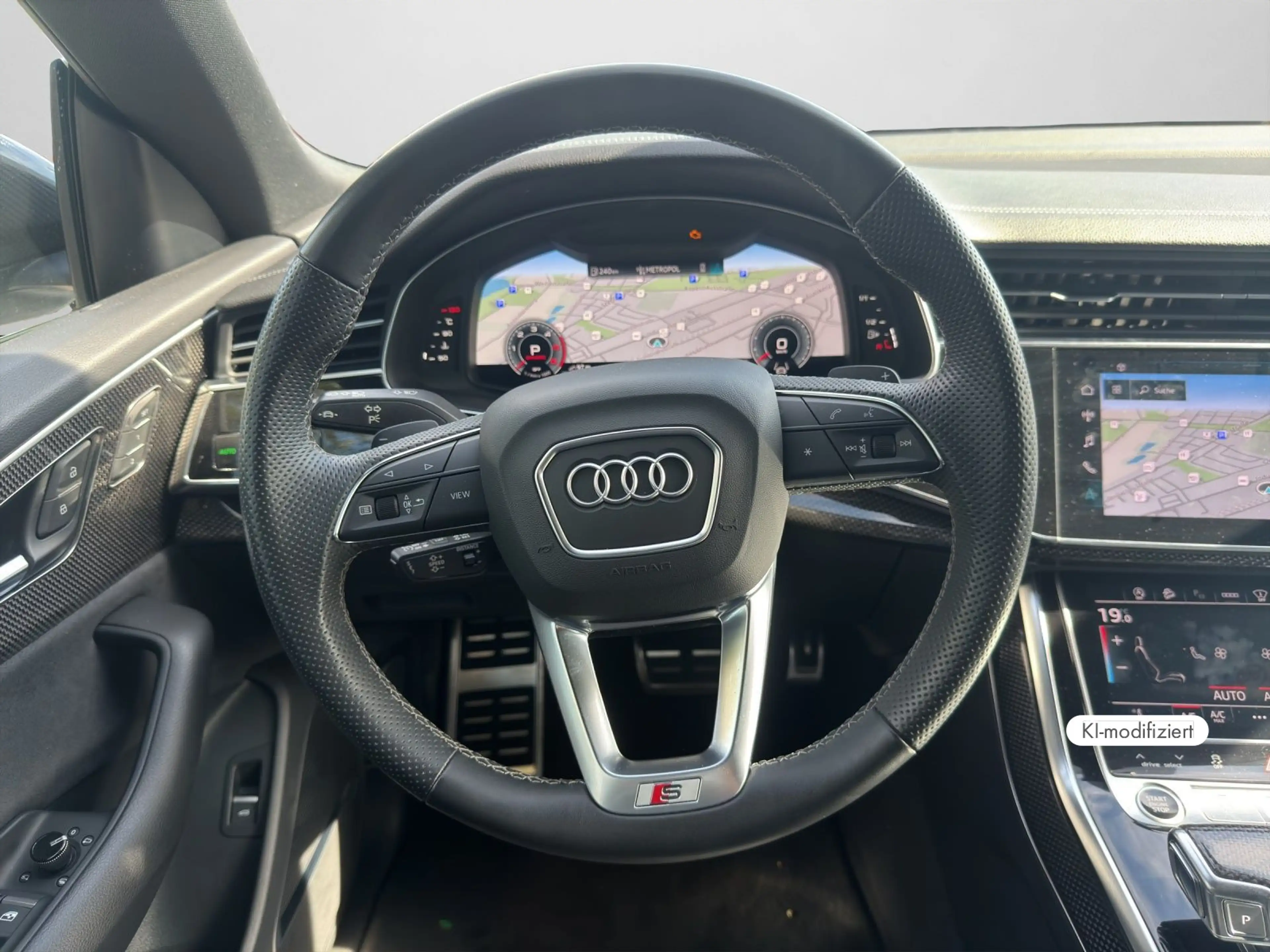 Audi Q8 50 TDI quattro competition plus tiptronic — photo 9