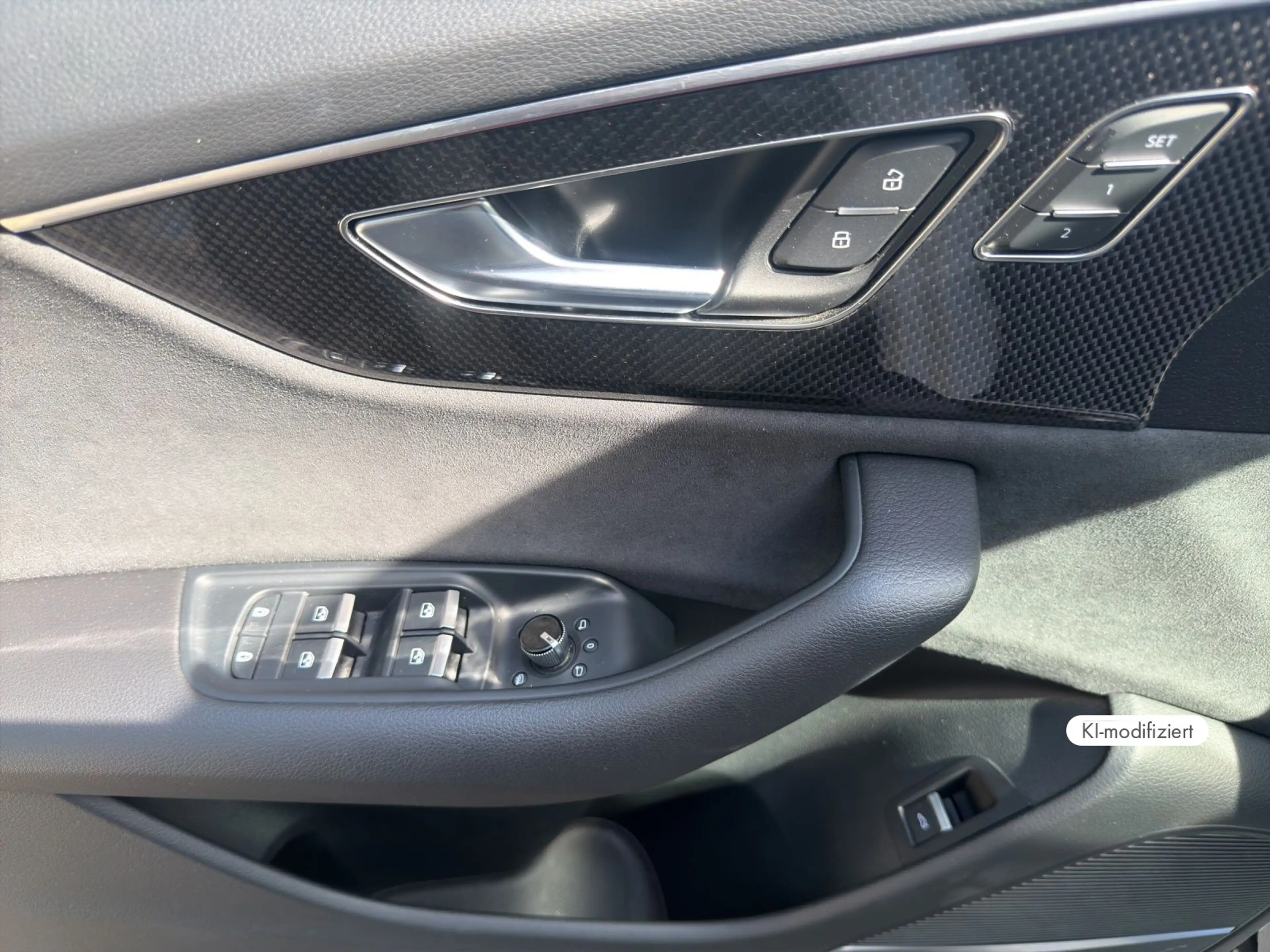 Audi Q8 50 TDI quattro competition plus tiptronic — photo 13