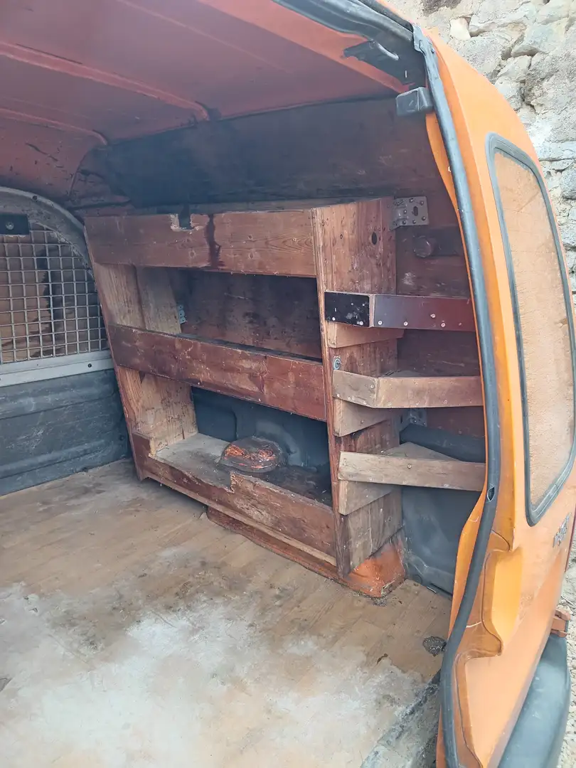 SEAT Inca INCA 1.9 D COMBI Portocaliu - 2